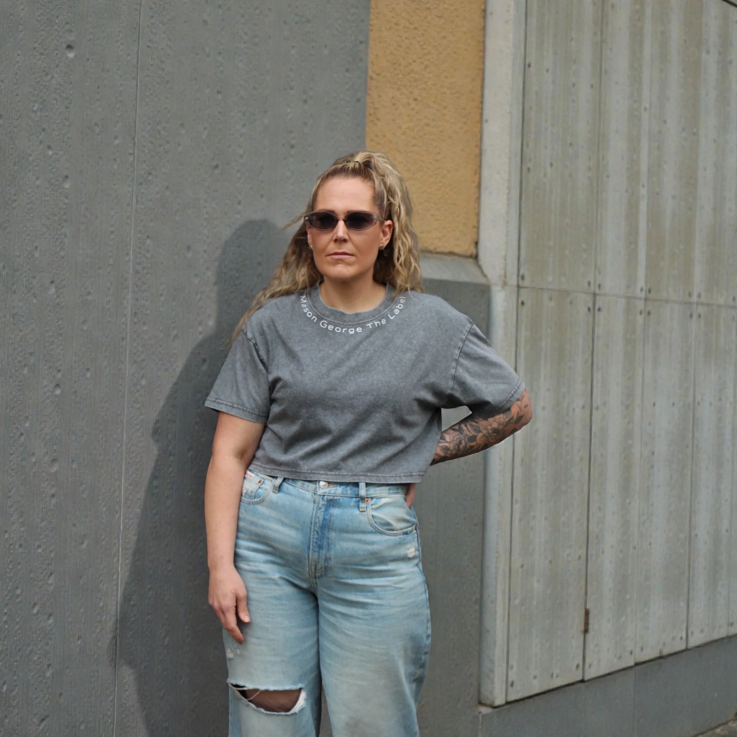 Ladies Signature Cropped Tee - Washed Grey