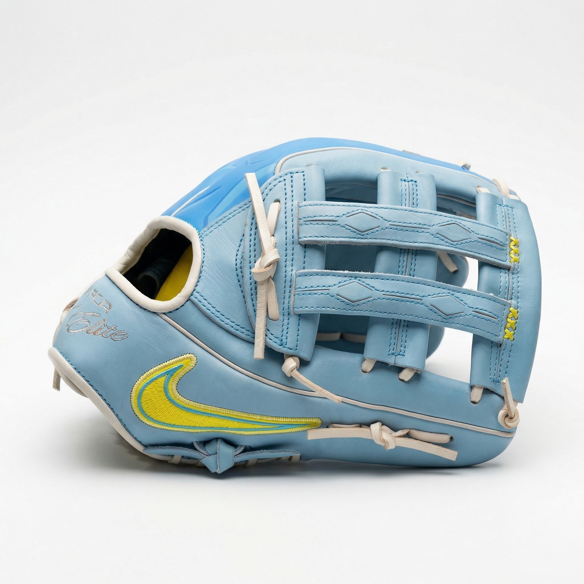 Nike 12.75” Ronald Acuña Jr. Vapor Elite Series Glove