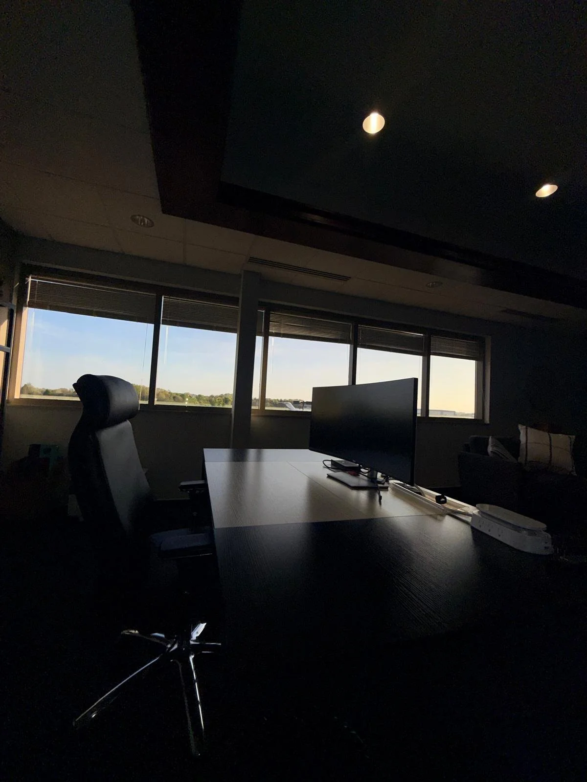 PHOTO-2026-04-03-12-18-23 (8).jpg