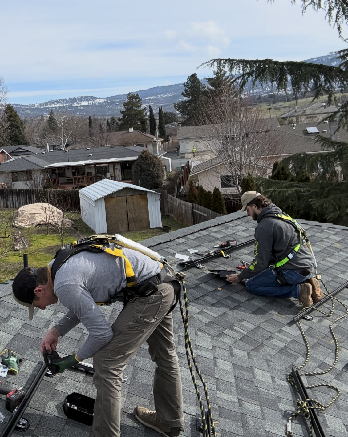 The Concentric Solar Team during a roof mount solar installation in Medford Oregon