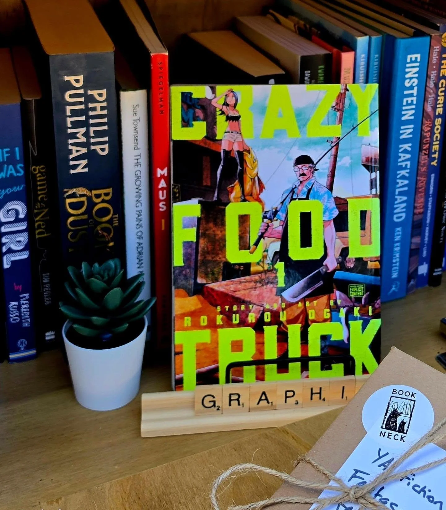 Well, we had to put this one out on the shelves 
🍽🛻😆

We're up at South Melbourne's Kingsway Reserve until 8pm tonight for @scullybugmarkets Nite Bites food truck event ✨️📚🛻

Come for the feeds, stay for the reads (sorry 😆)

#BookneckBookseller