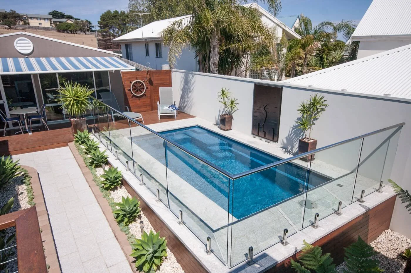 Contemporary 8.3 pool Pacific colour