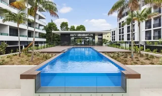 Olympia Pool