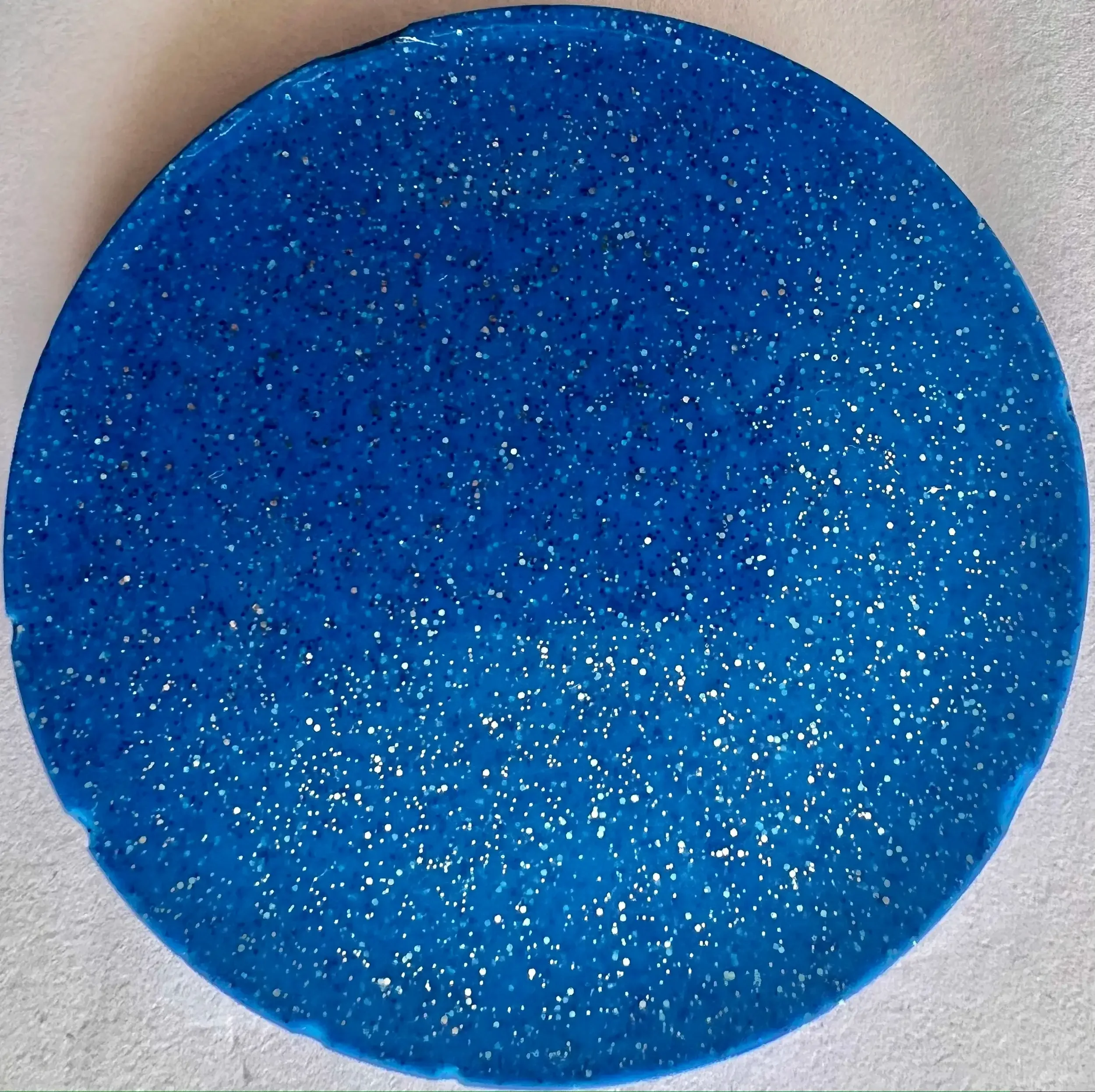 Modern Pools Medium Blue fibreglass colour swatch - available through Plungeit Pools Queensland