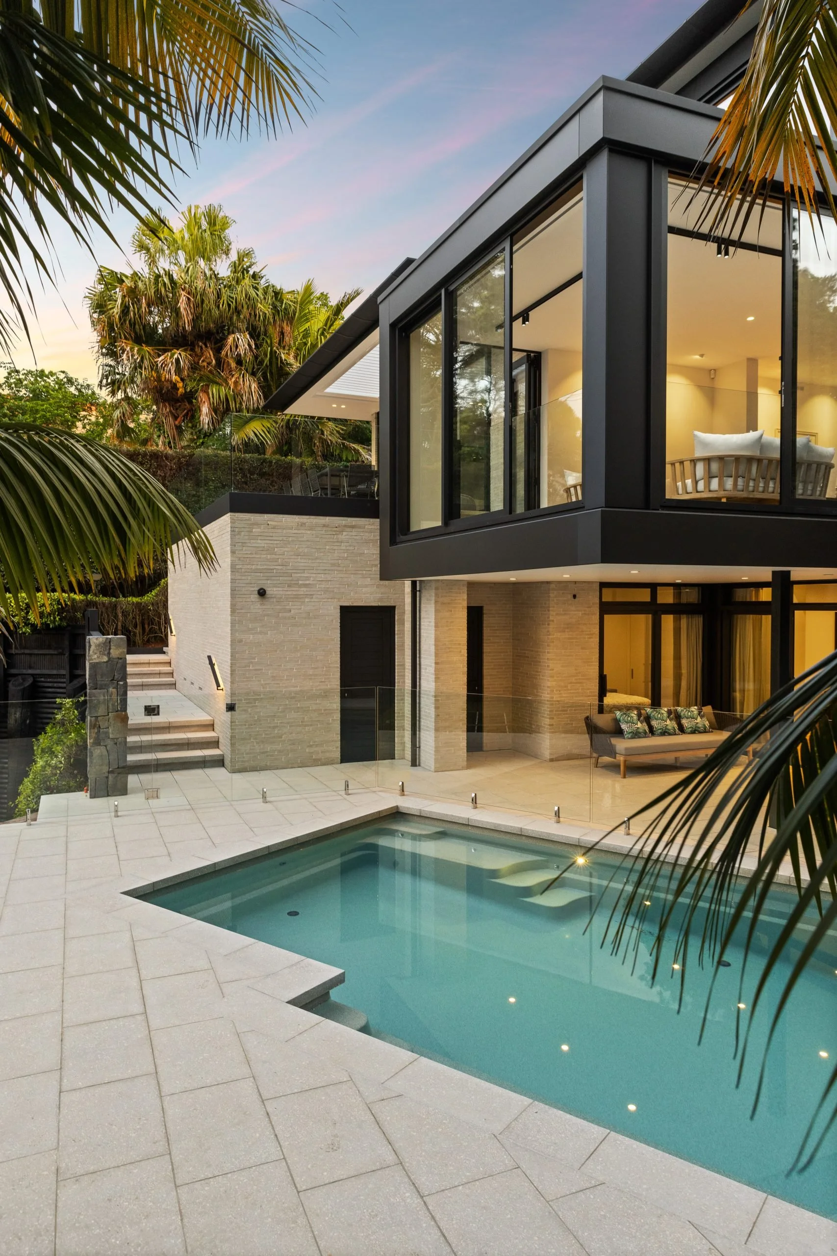 Vogue 8.2 | Self Cleaning Pool | Quartz Colour