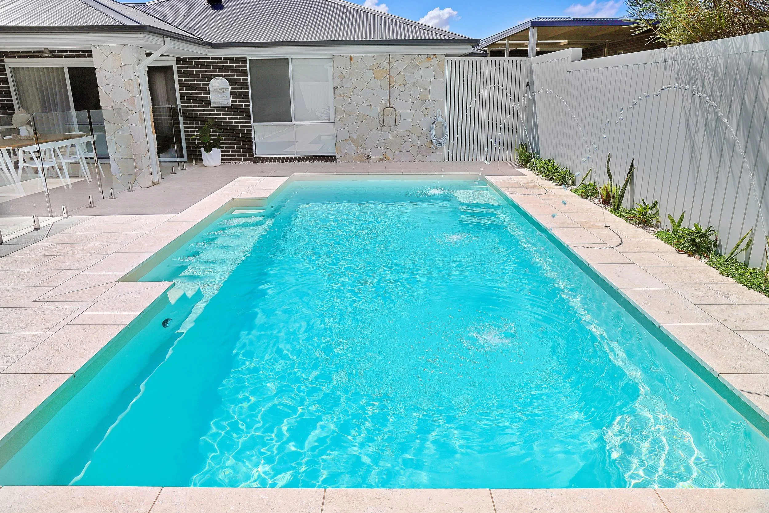Vogue Pool | Pearl | Appin