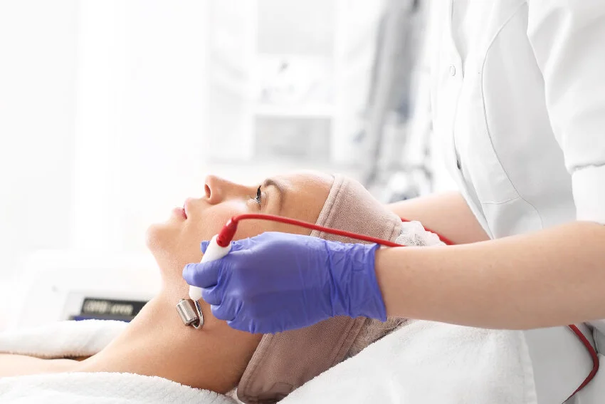 Iontophoresis is incorporated into Traditional Skin Therapies