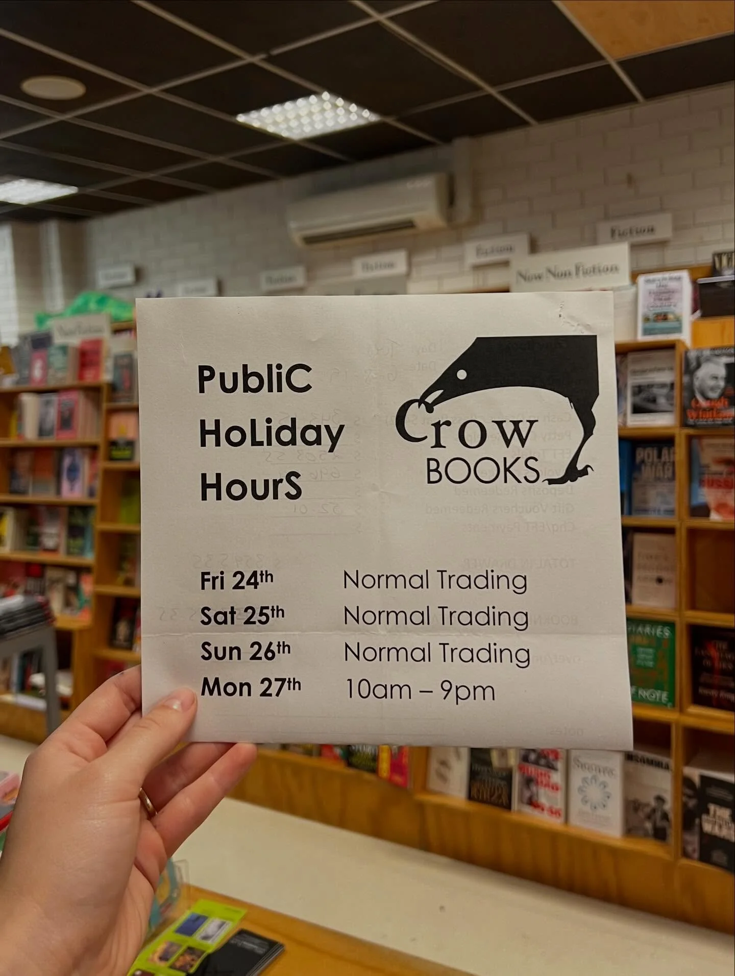 Anzac Day weekend hours 📖