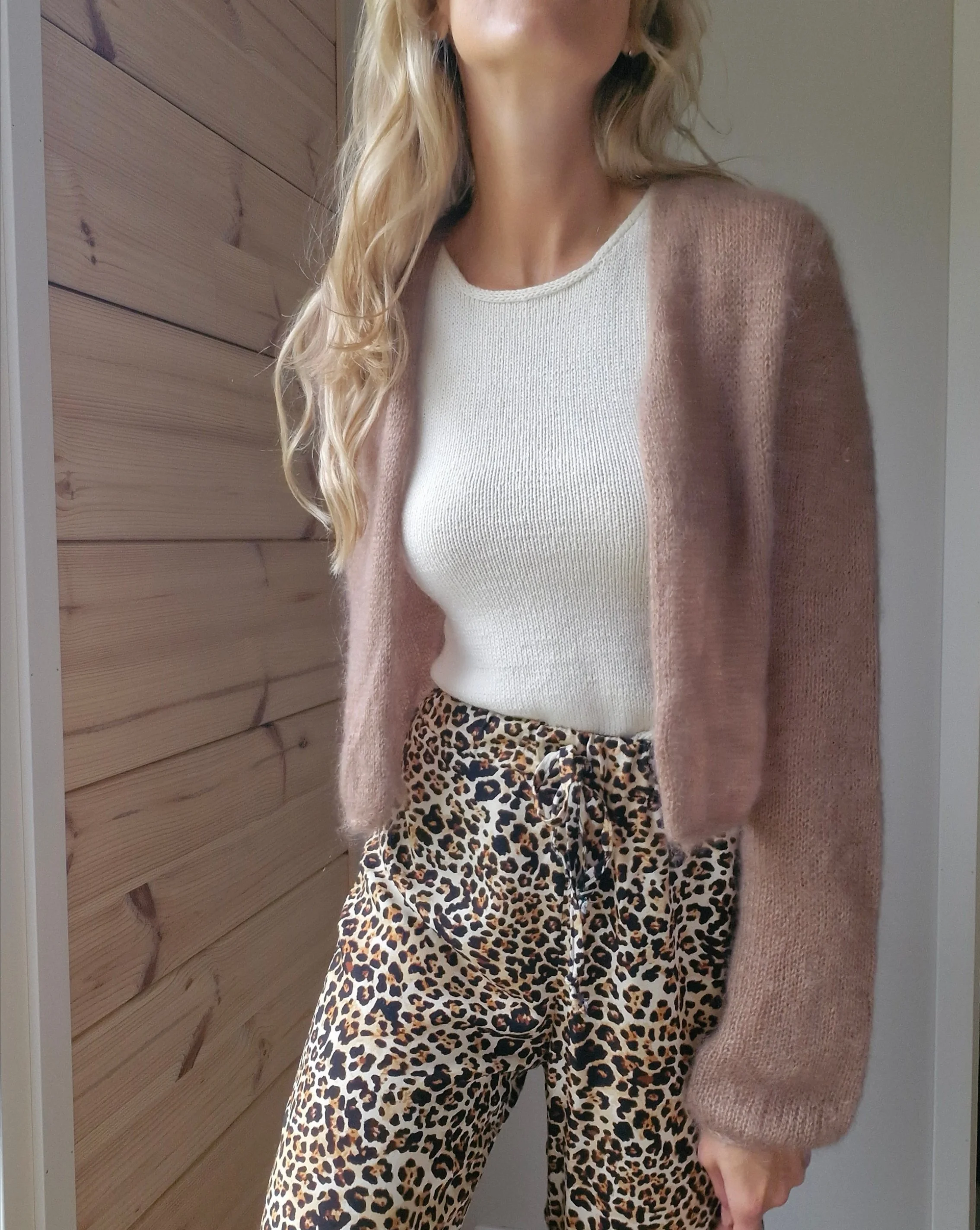 Cozy Moments-neuletakki 6.jpg