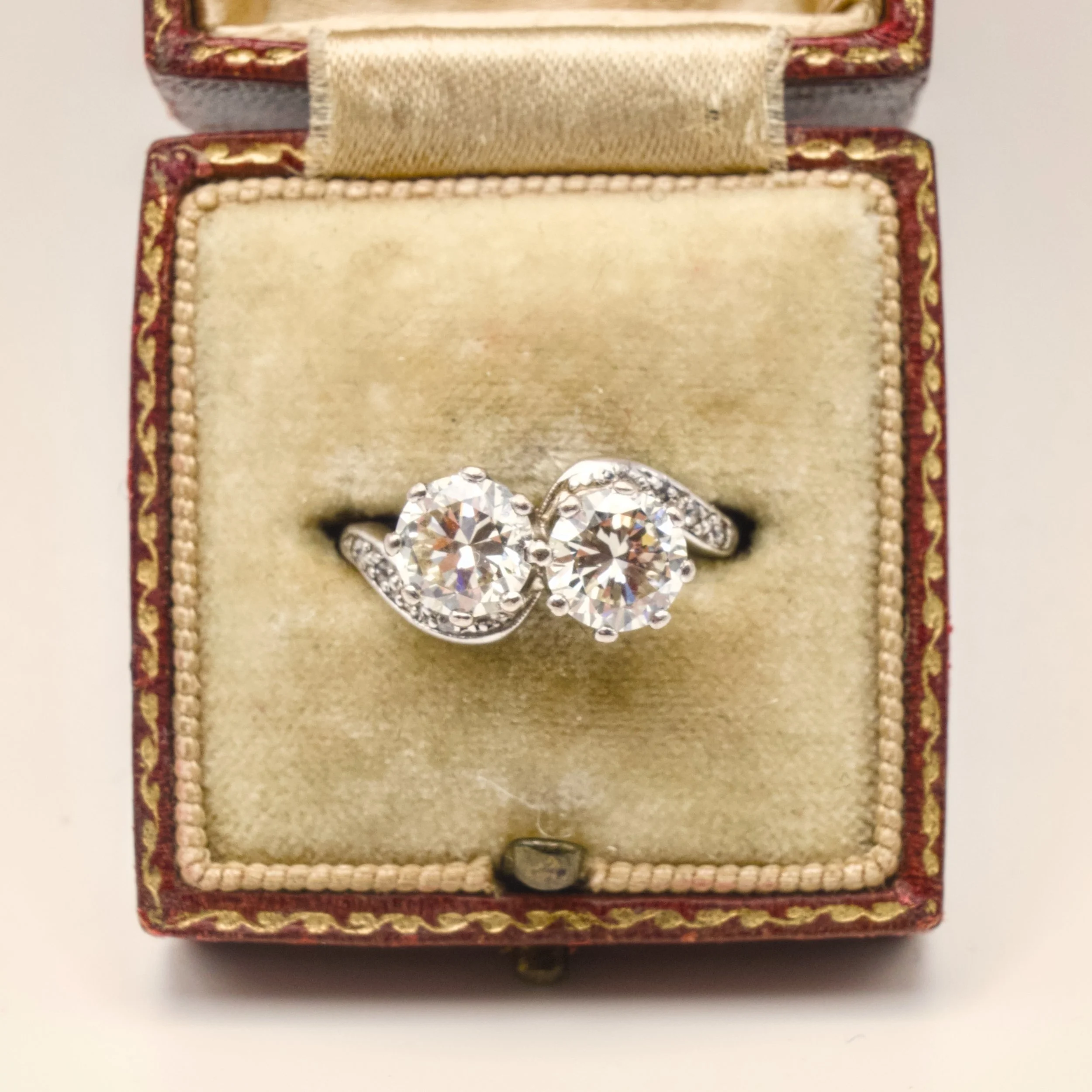 Diamond Toi et Moi Ring