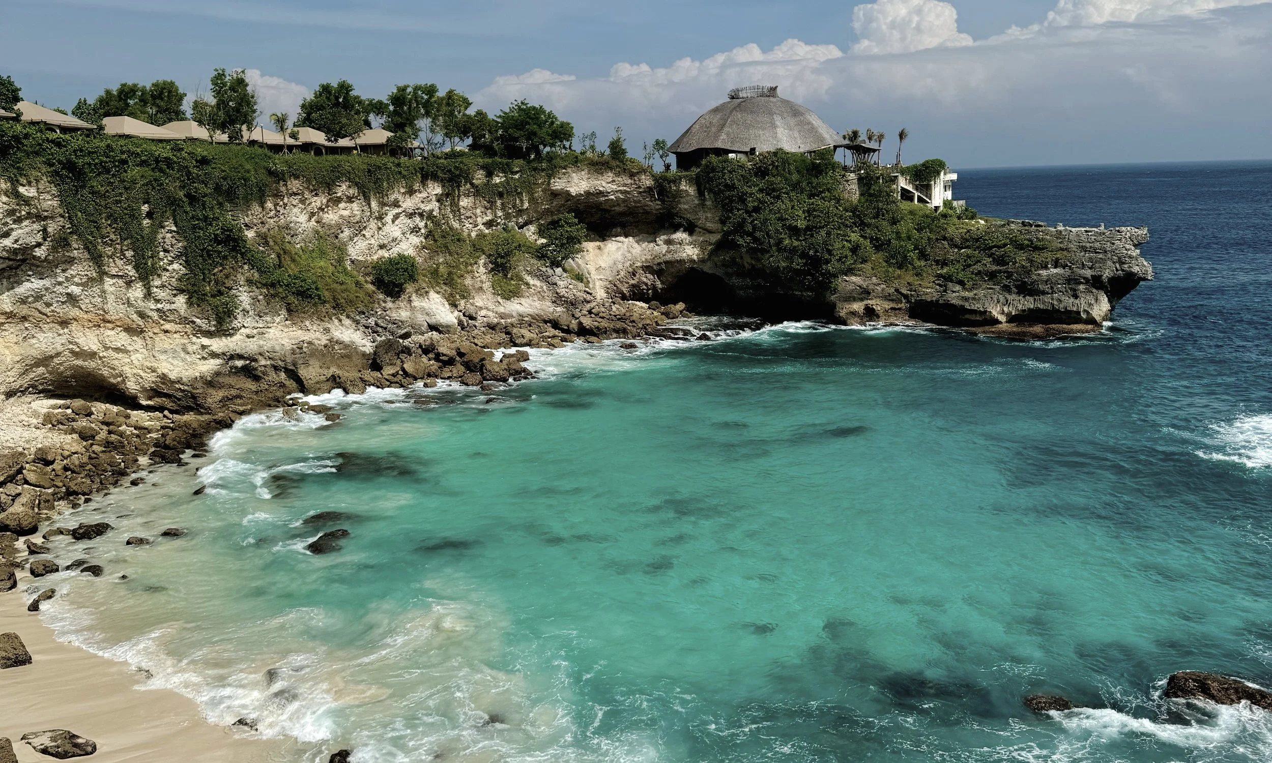 Luxury ocean cliffs in Bali near Canggu coastline