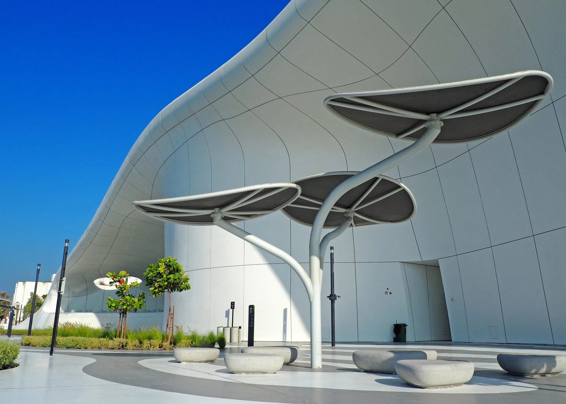 team-lab-phenomena-abu-dhabi-saadiyat-island-uae_dezeen_2364_col_13.jpg