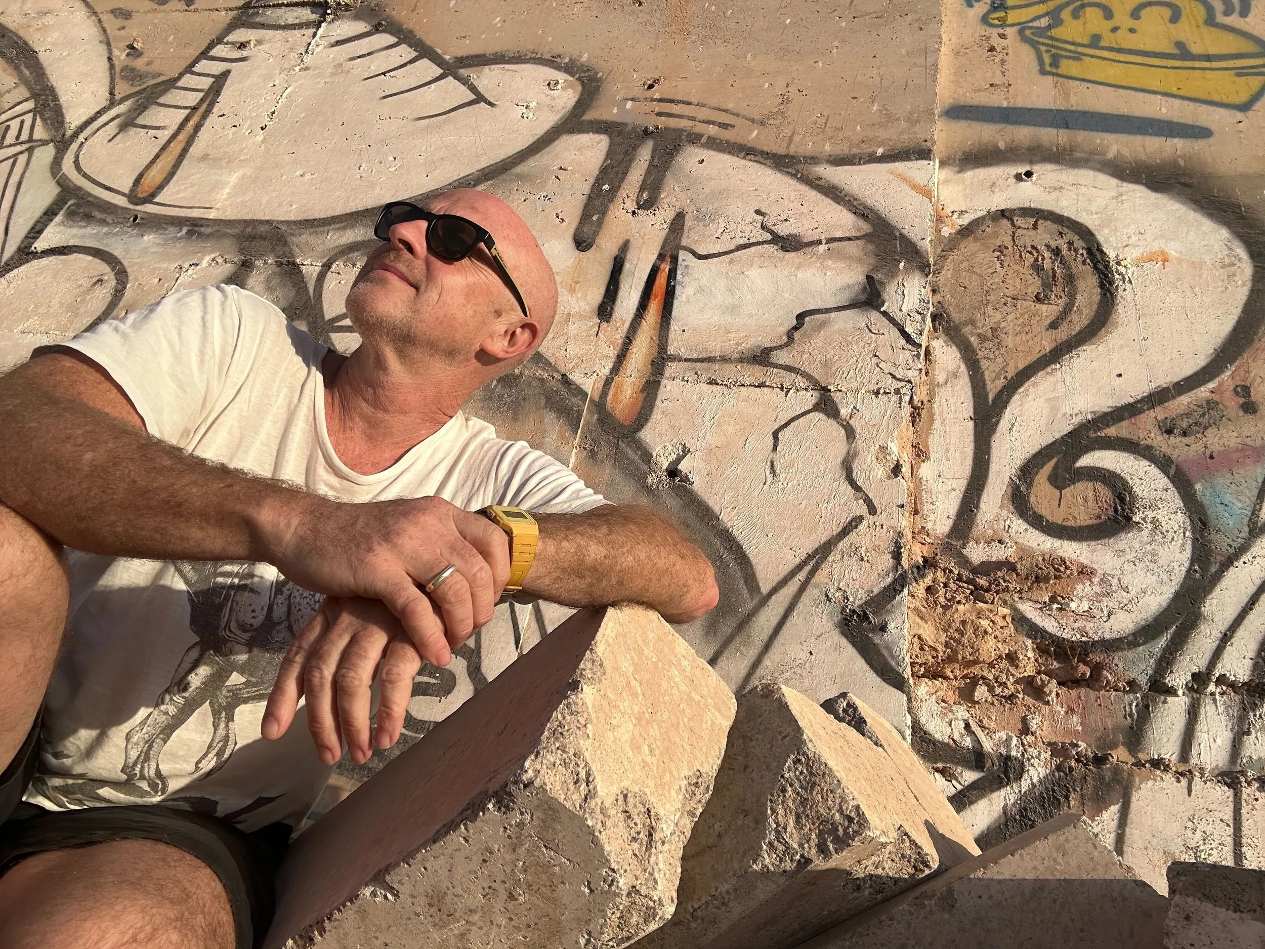 The Gap Between Recognising Something and Doing Something