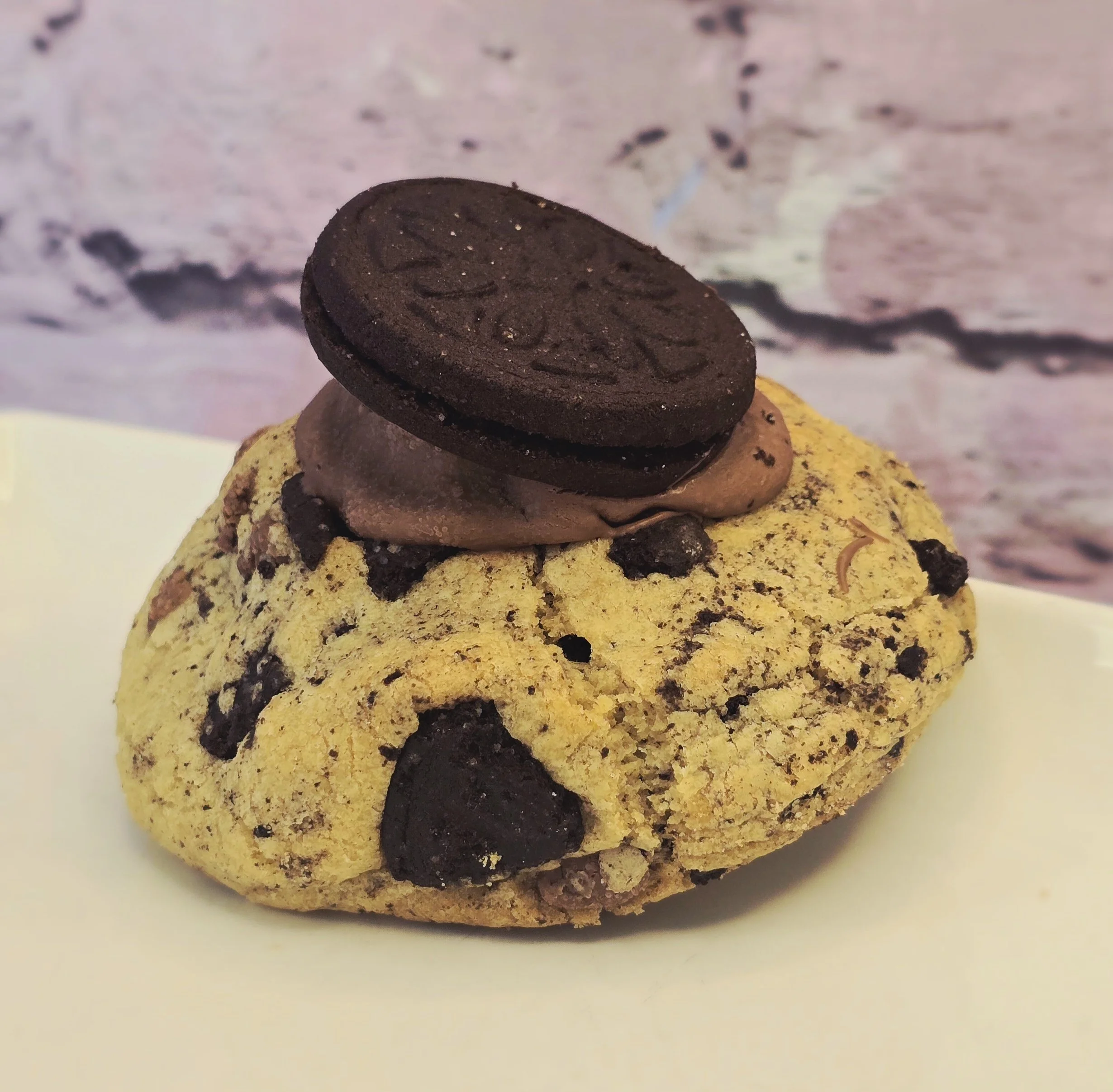 Oreo stuffed cookie