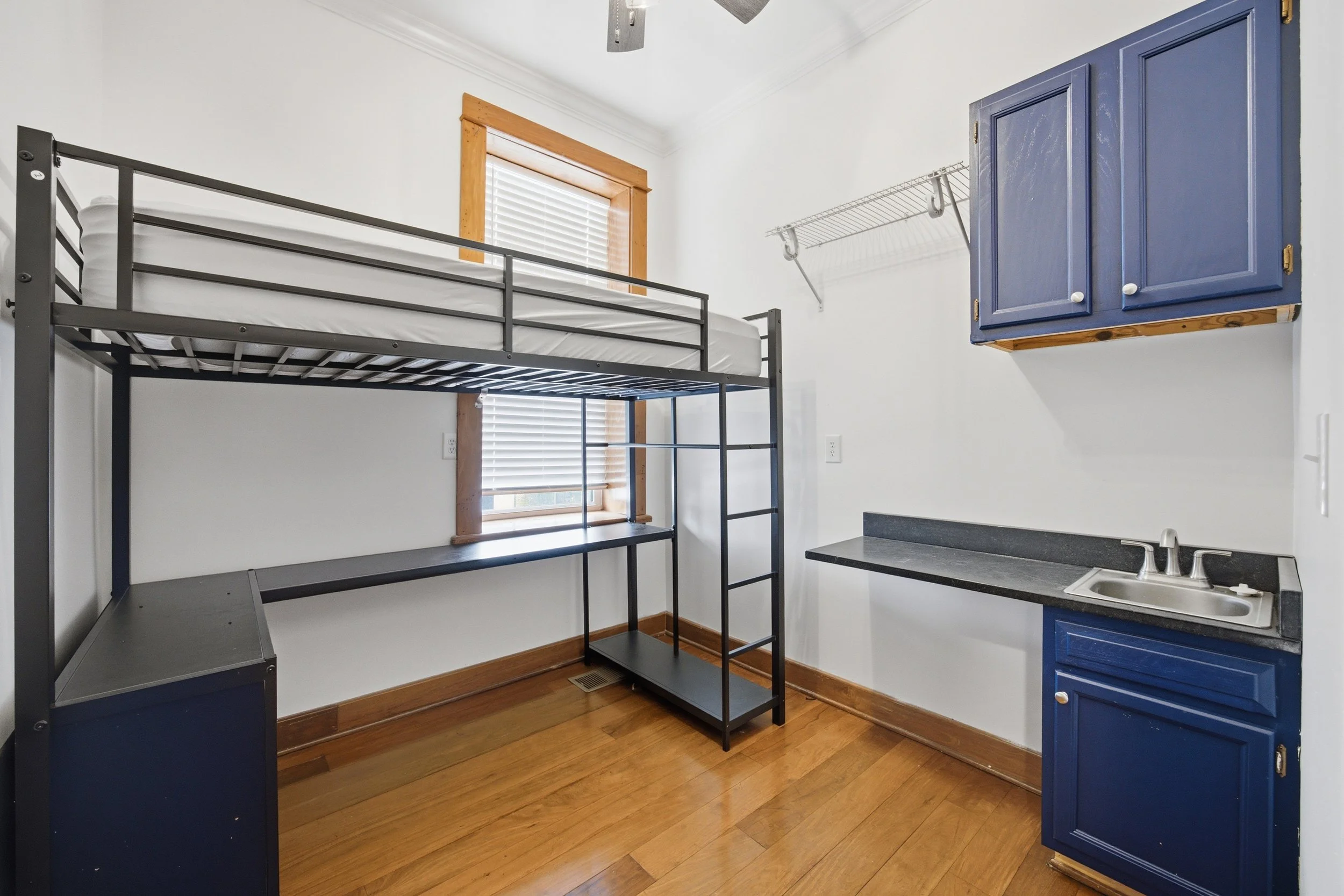 51-Unit 5.jpg
