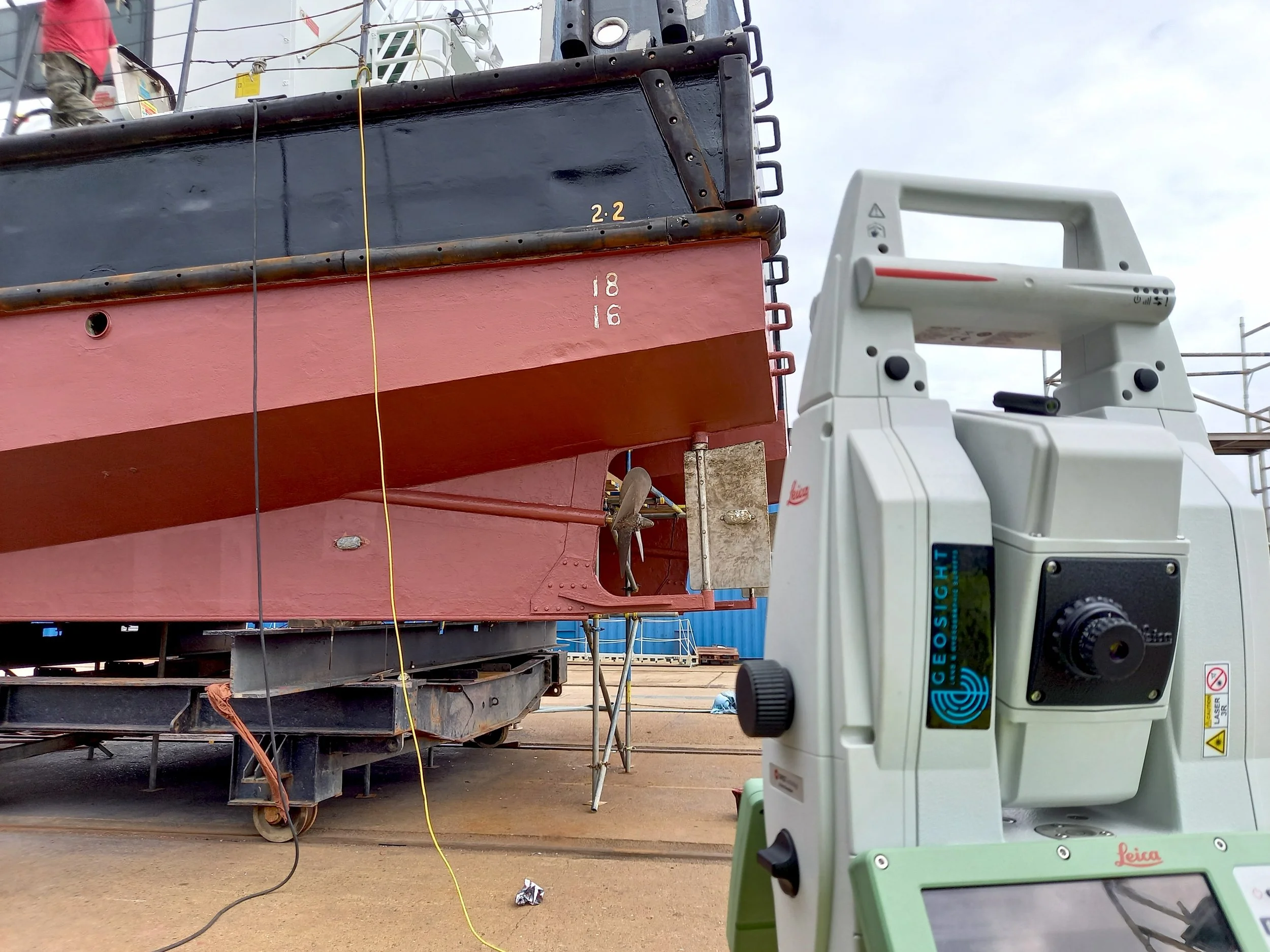 GEOsolutions - draft mark survey, vessel dimensions