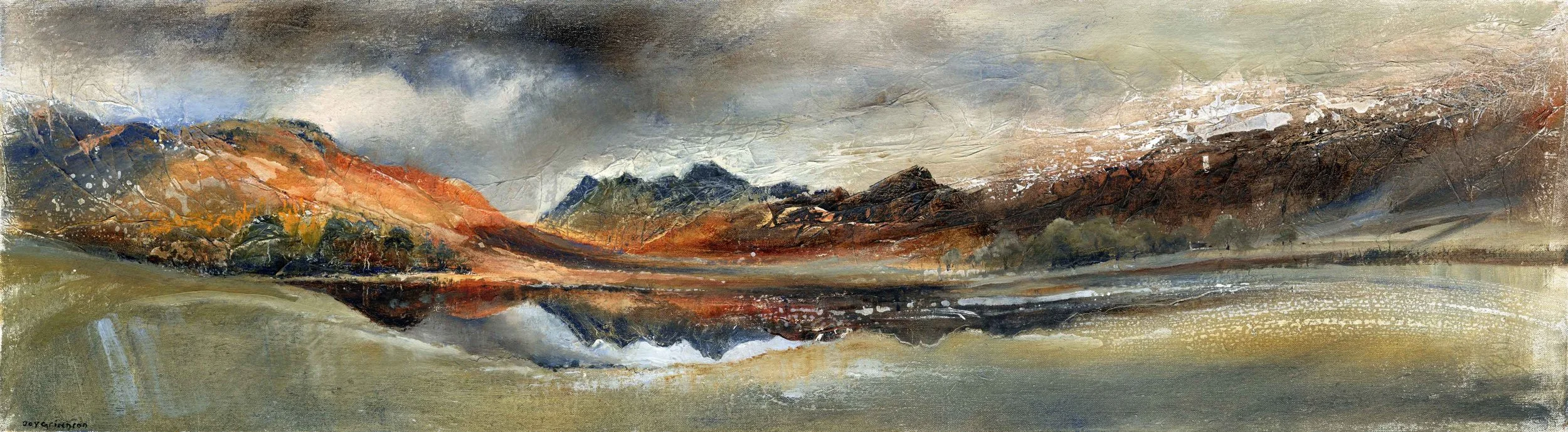 Autumn sunrise over Blea Tarn