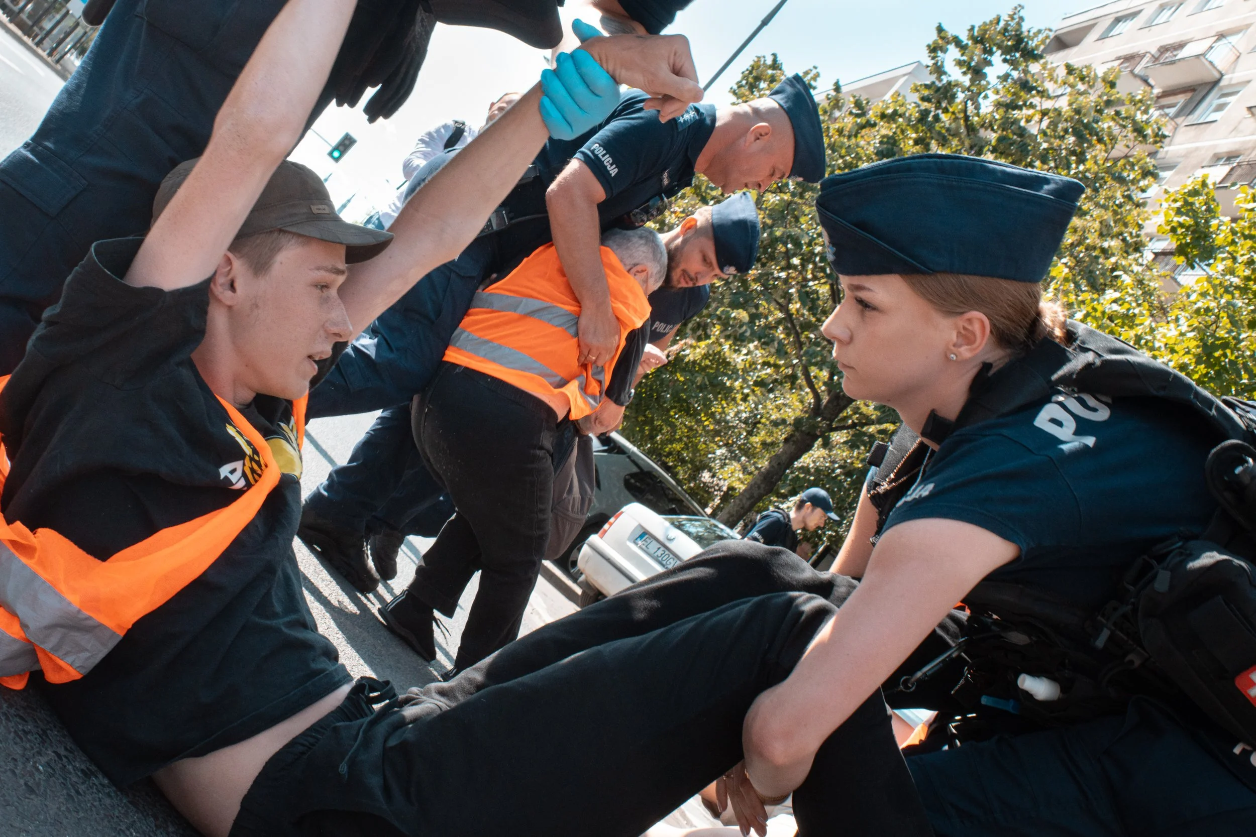 BARTLOMIEJ SZPUNAR street.jpg