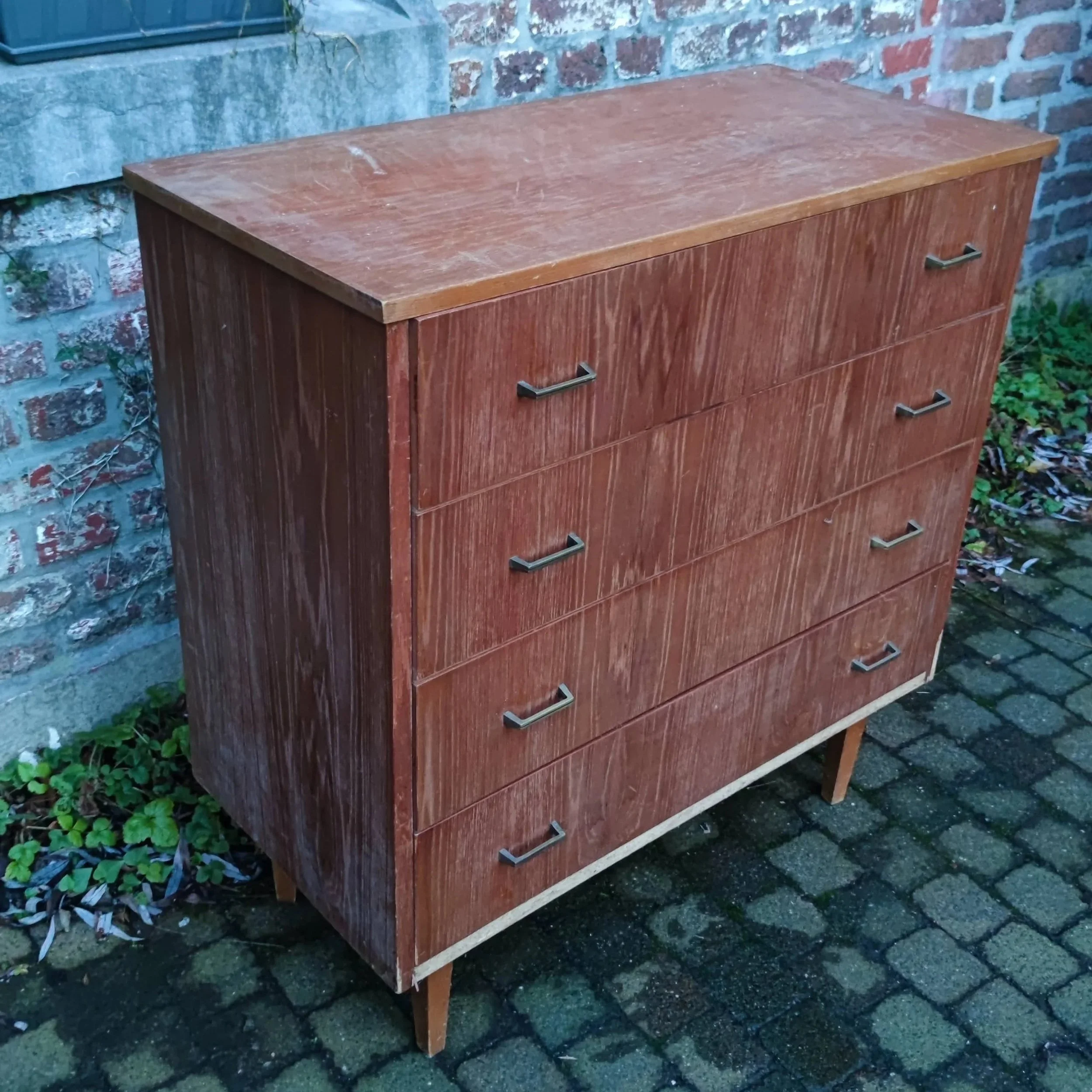 C01. H90 x P41 X L90 cm