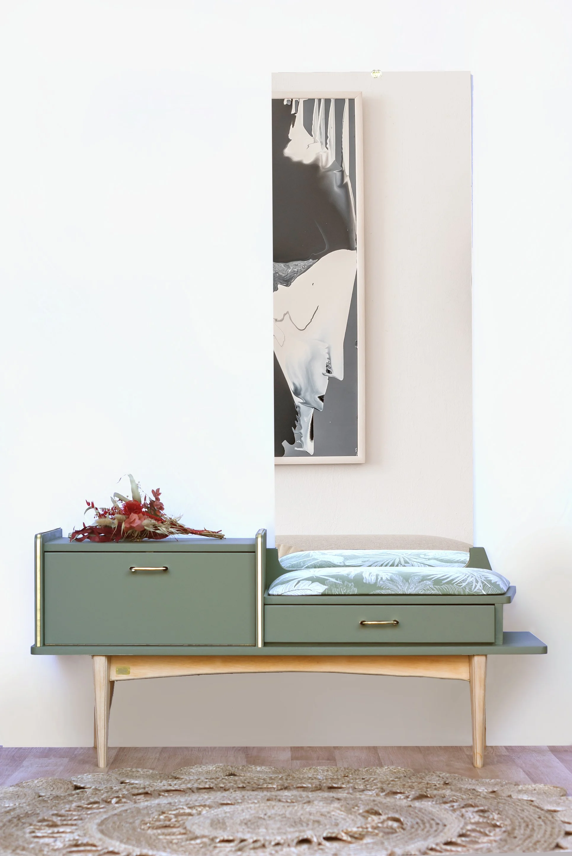 Exemple de réalisation sur un meuble similaire