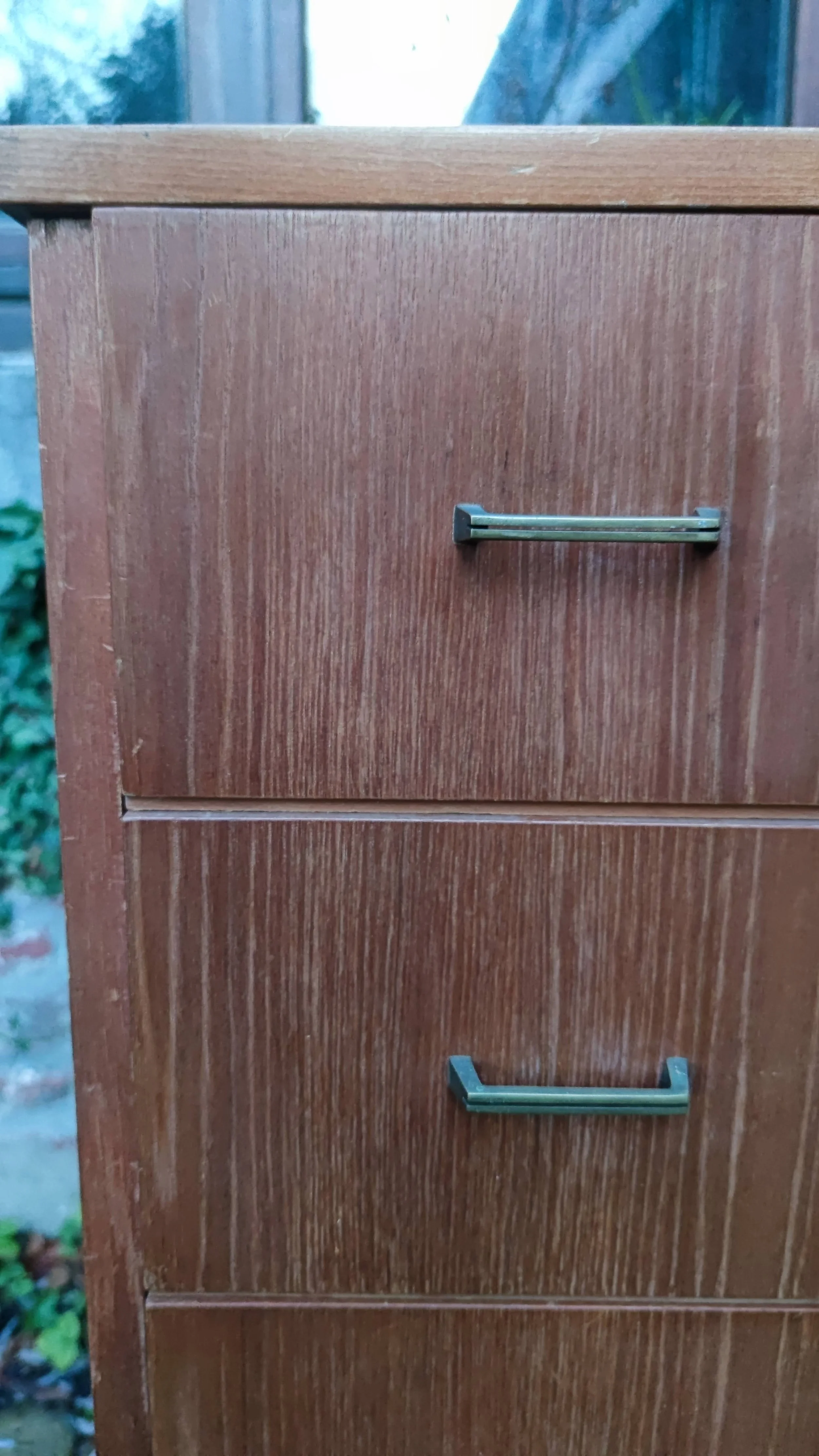 C01. H90 x P41 X L90 cm