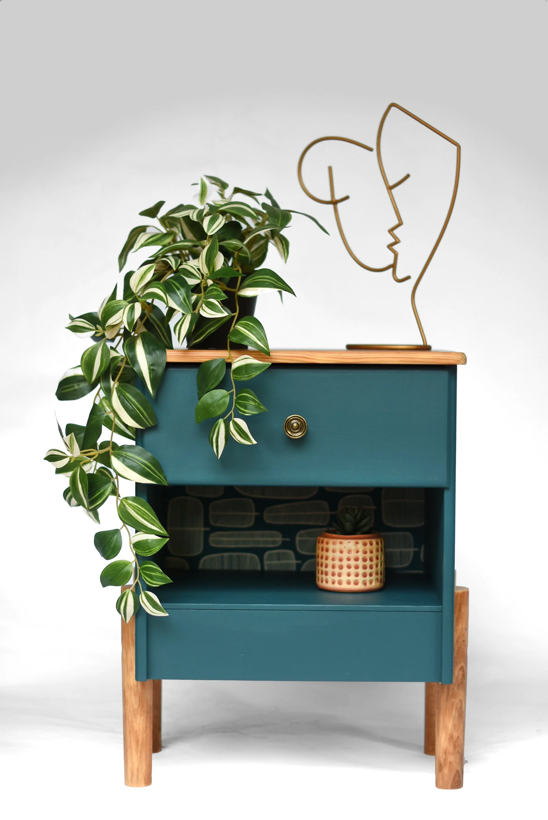 Atelier rénovation peti meuble