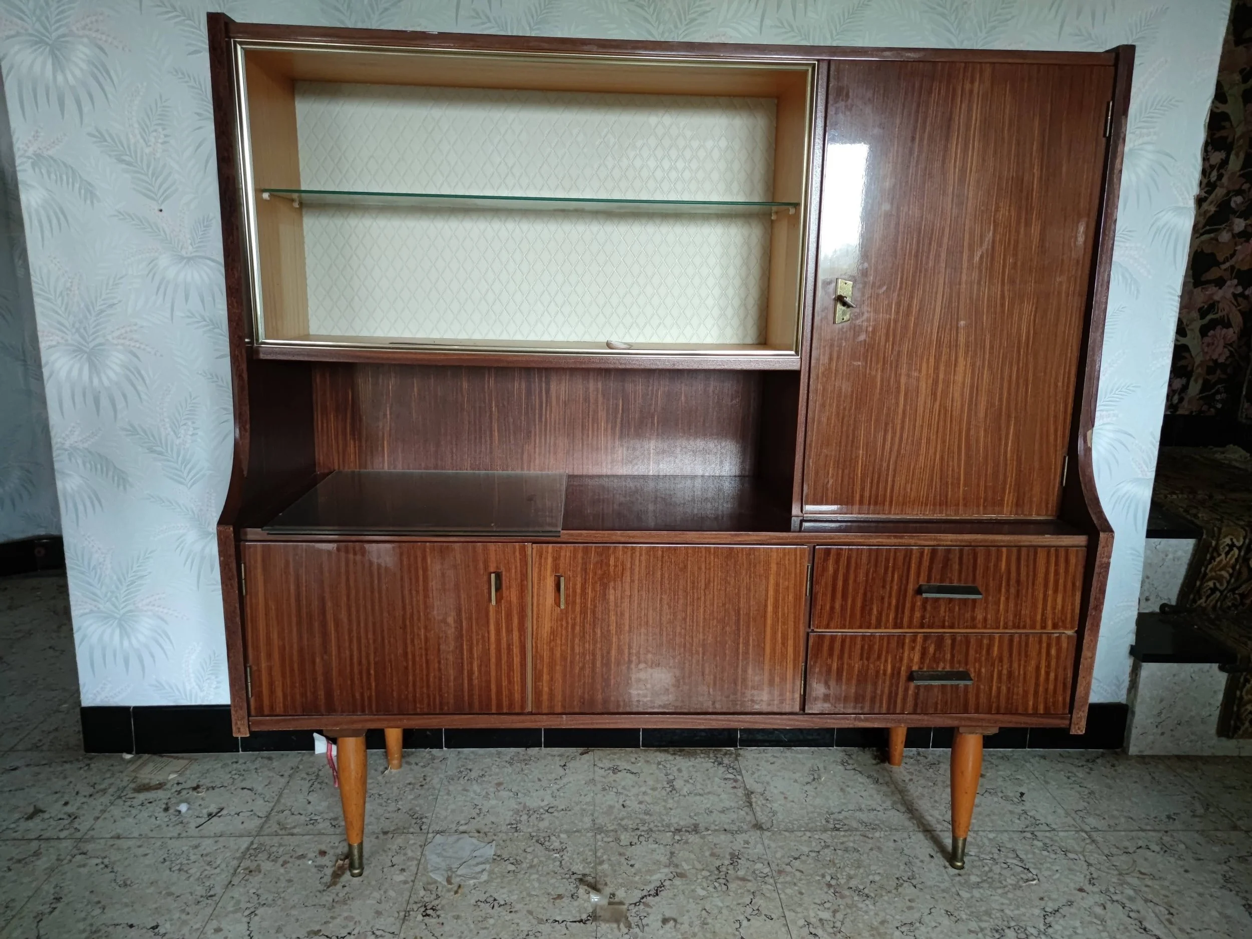 A02 - H130 x P43 X L135