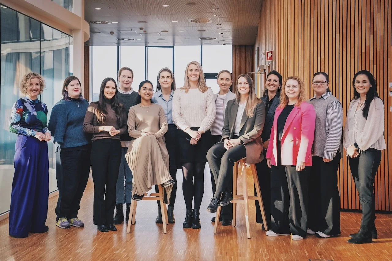 Gruppebilde av deltagerne i Women in tech 2025