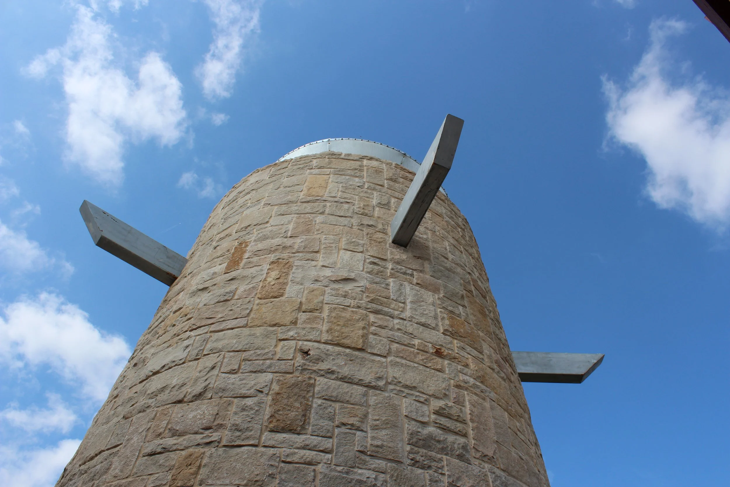 The Grand Peninsula Landmark: A Custom-Designed Masonry Tower 