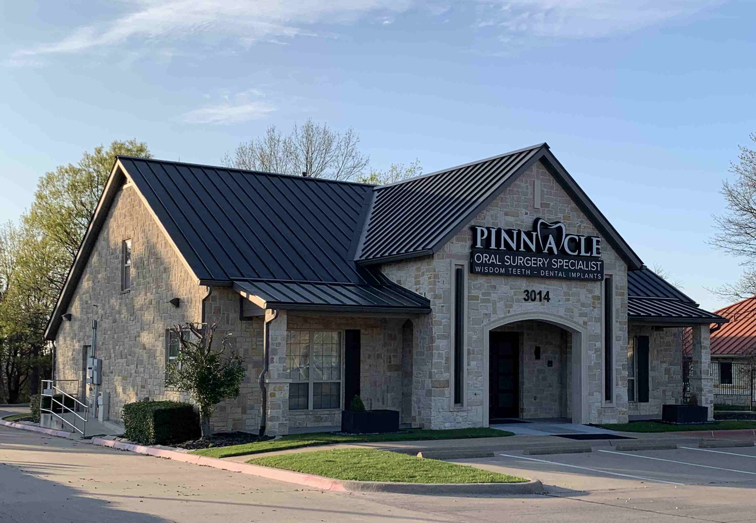 Pinnacle Oral Surgery Specialist: Facade Transformation