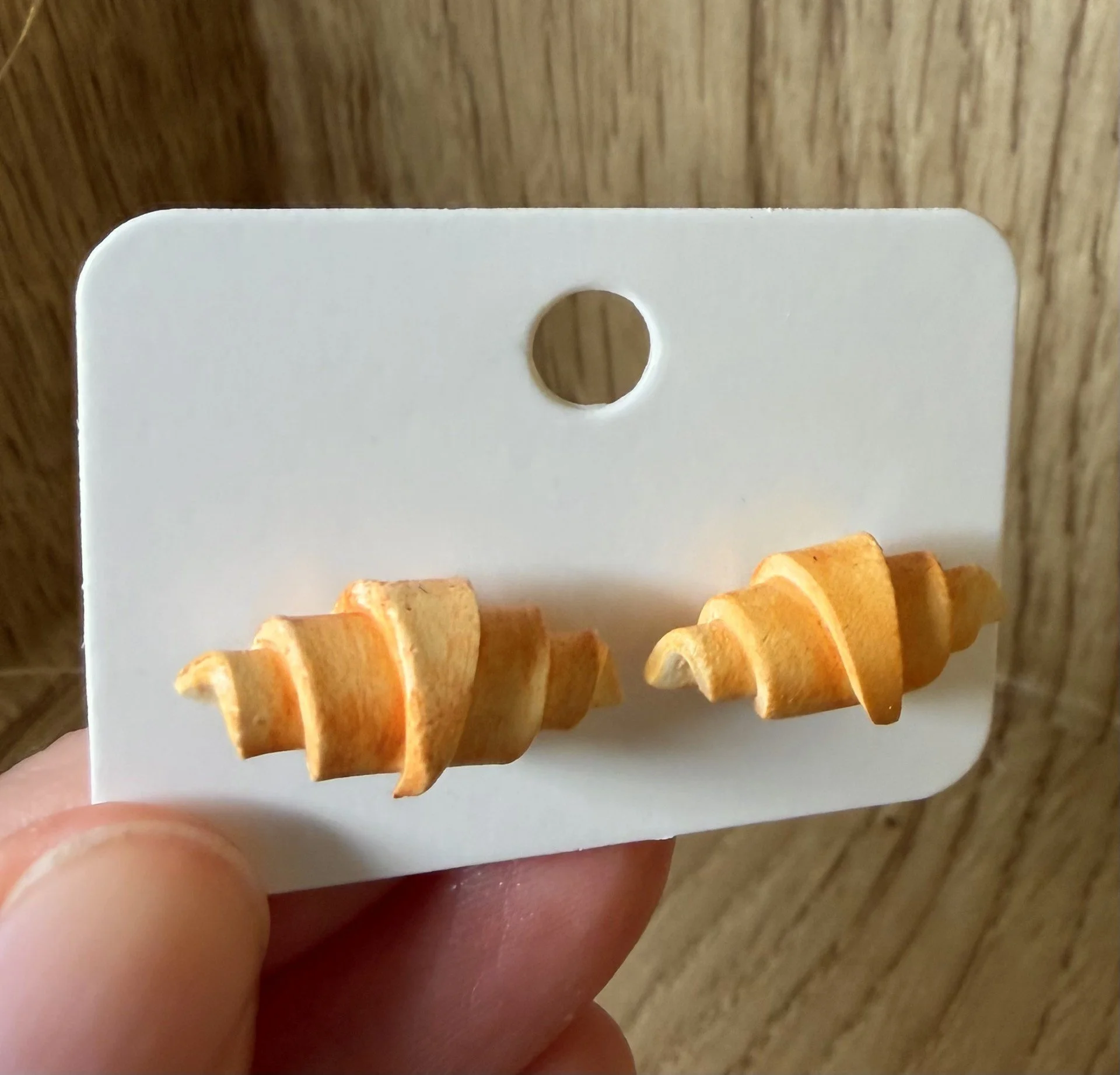 Croissant 2.jpg
