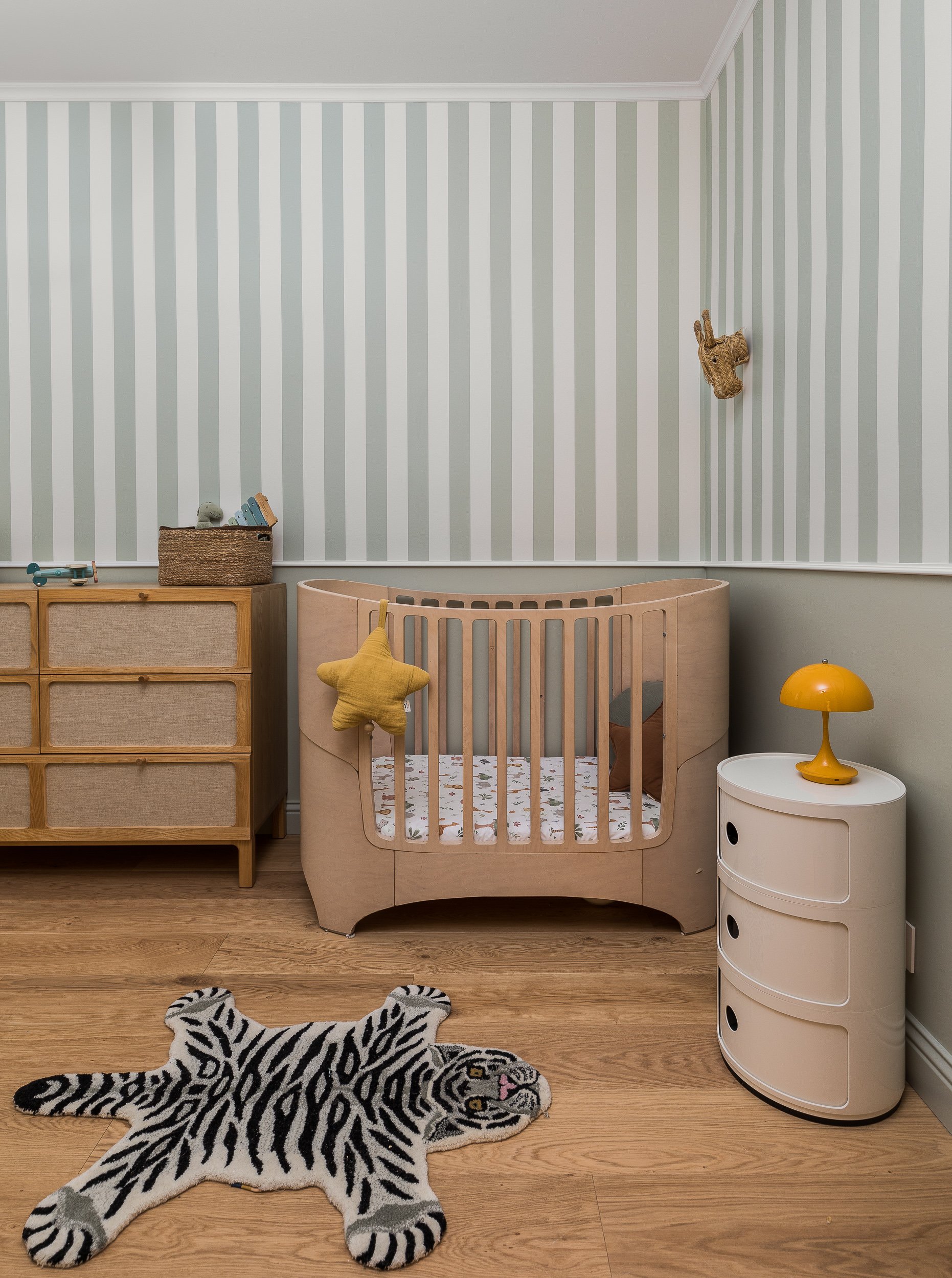 renovation-chambre-bebe-appartement-sarria-barcelone-architecte-interieur