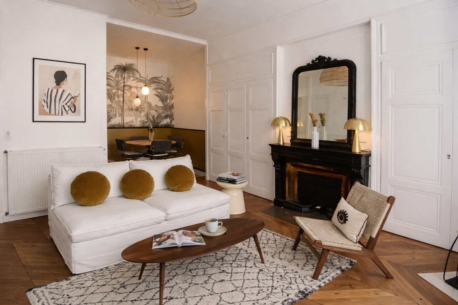 Salon haussmanien rénové à Lyon avec parquet en point de Hongrie et décoration élégante – architecture d’intérieur sur-mesure