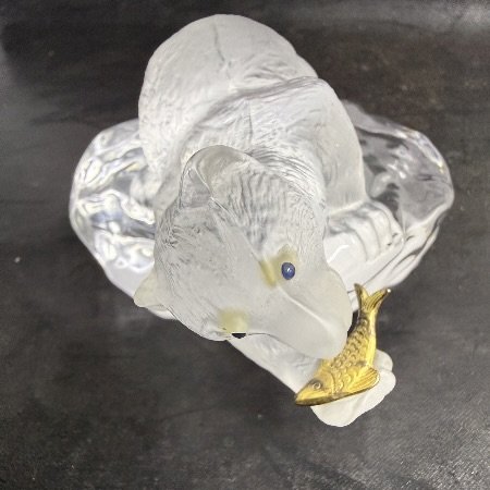 Attractive crystal polar bear figure in the Faberge style, set with precious stones and embellished with 22ct gold vermeil fish.
Crafted from lead crystal in the tradition of the famous Faberge animal sculptures.
