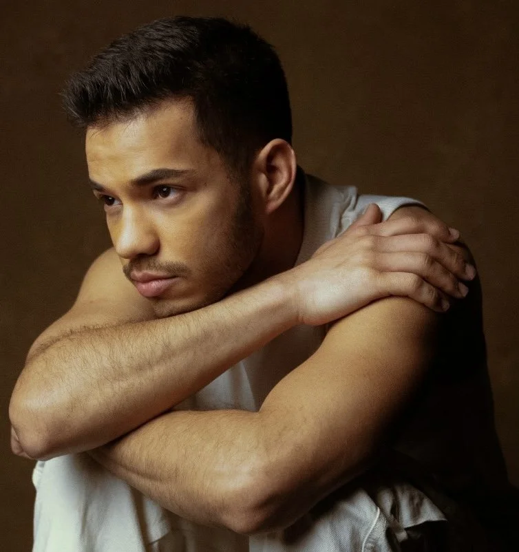 Pedro da Costa, singer and songwriter based in Barcelona, promotional portrait from his Eufòria, Catalan music competition performance