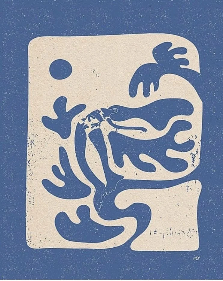 Illustration en cyanographie représentant un héron pêchant un poisson dans un paysage aquatique stylisé.