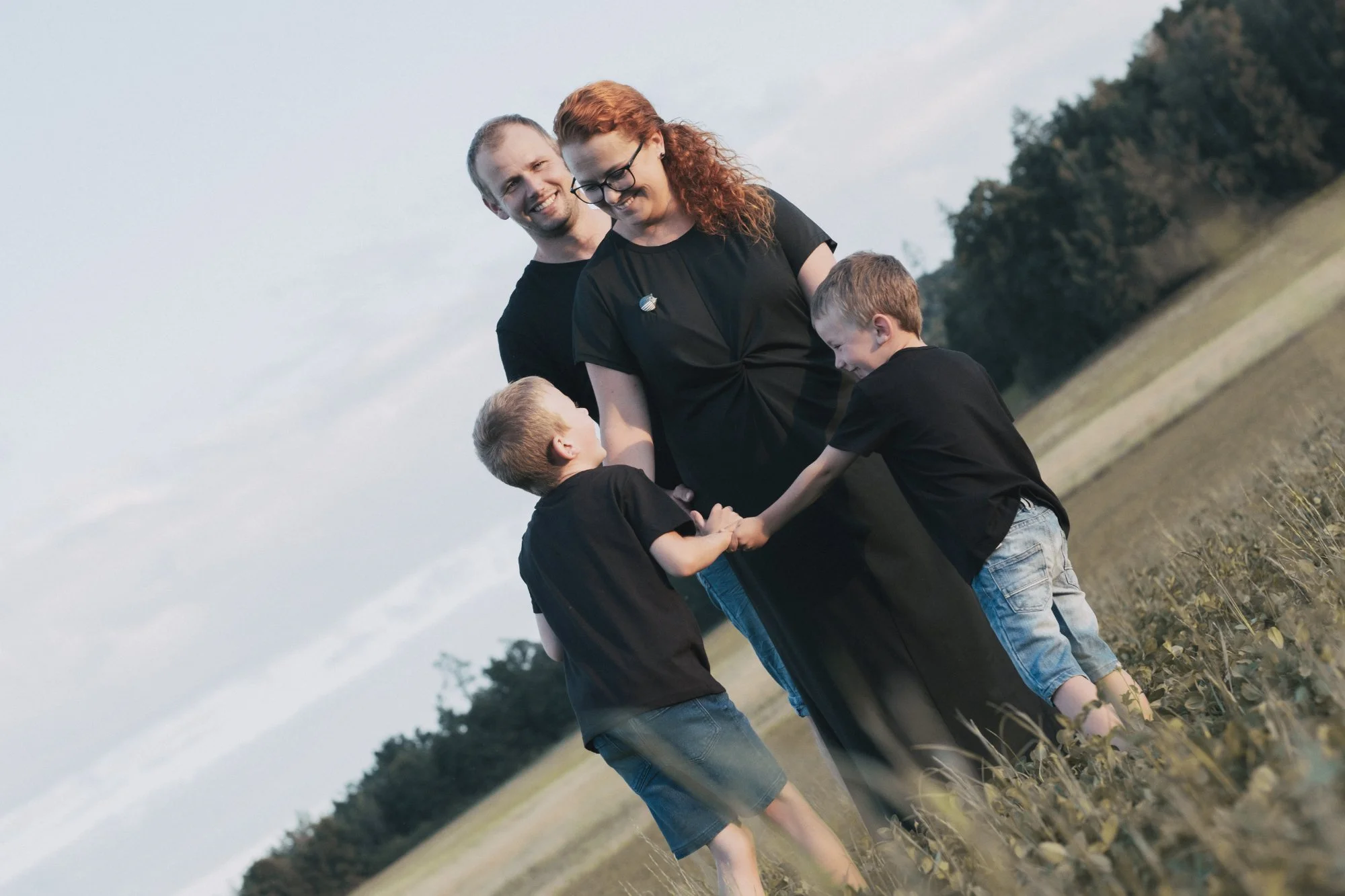 NikolPecka-Photography-Family-UrbanFamily-1.jpg