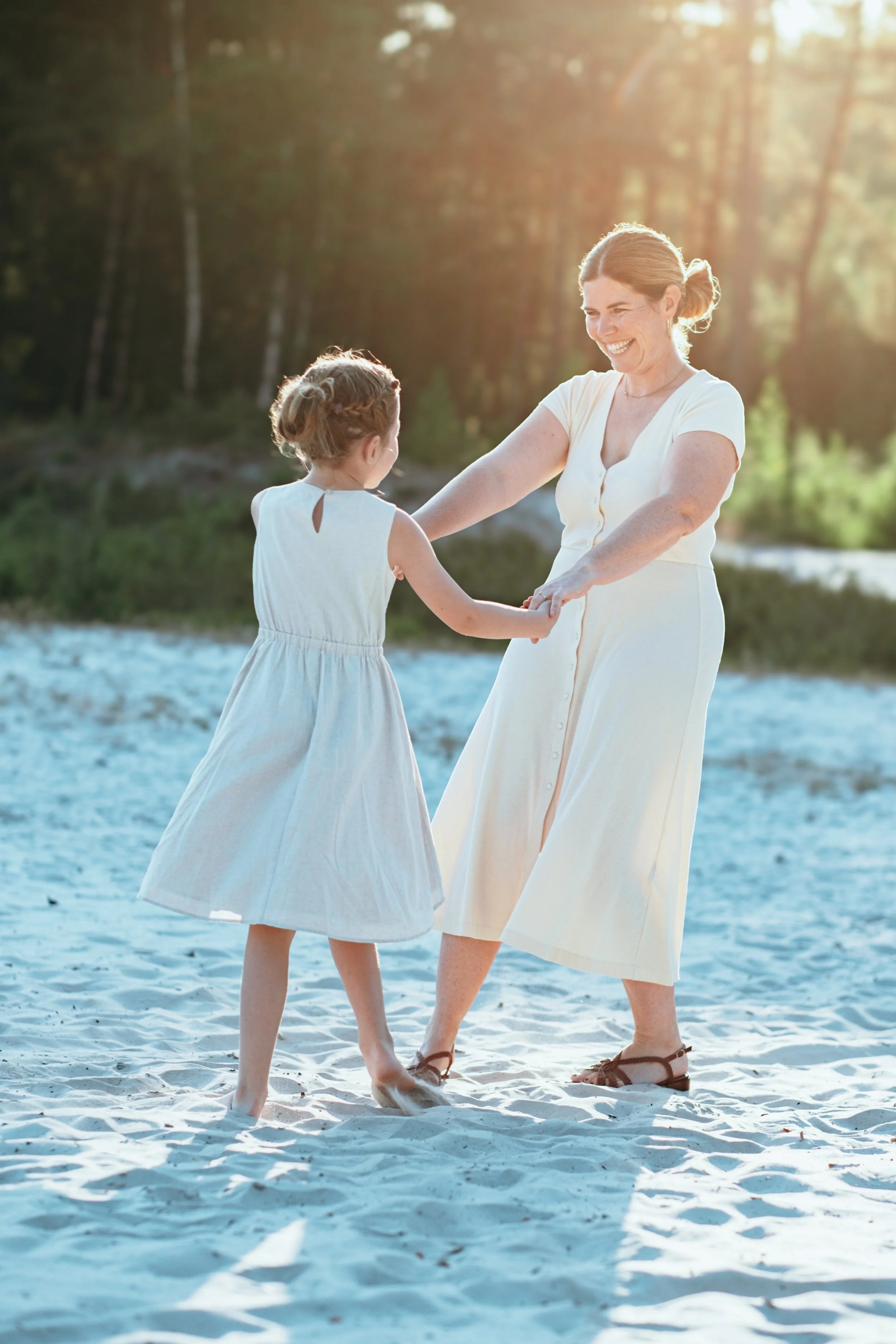 NNikolPeckaPhotography-family-goldenhourshoot -91.jpg