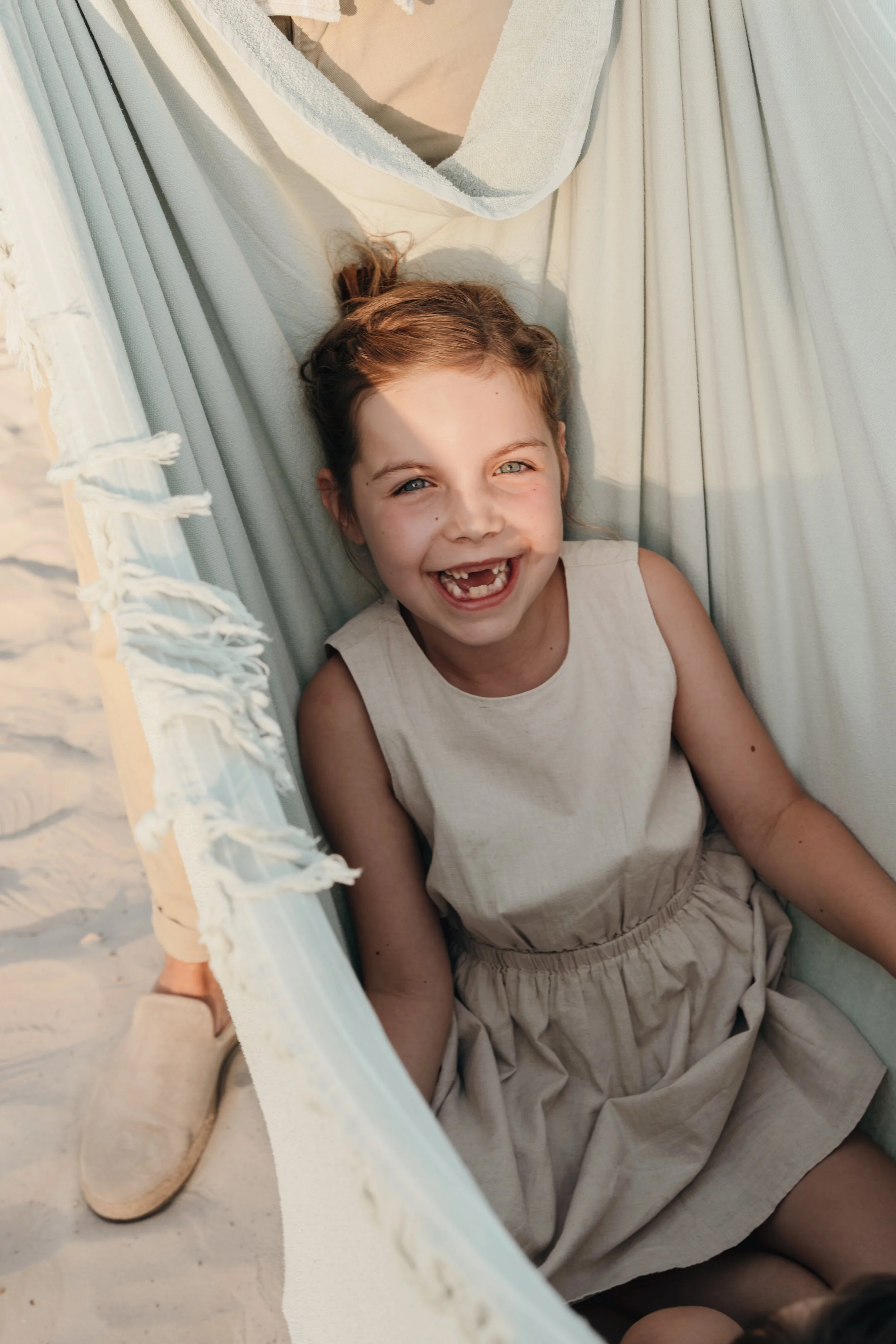 NNikolPeckaPhotography-family-goldenhourshoot -99.jpg