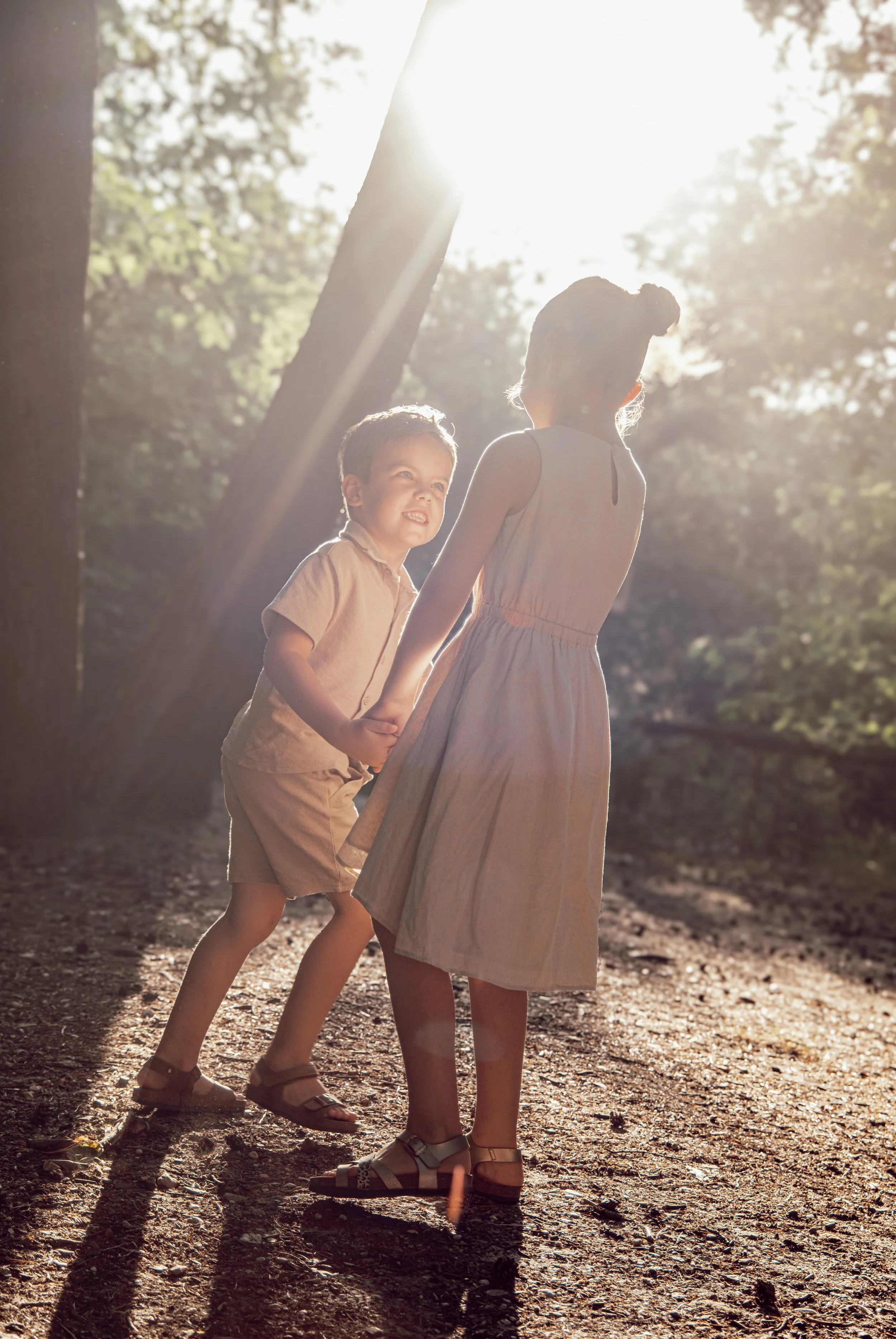 NNikolPeckaPhotography-family-goldenhourshoot -6.jpg