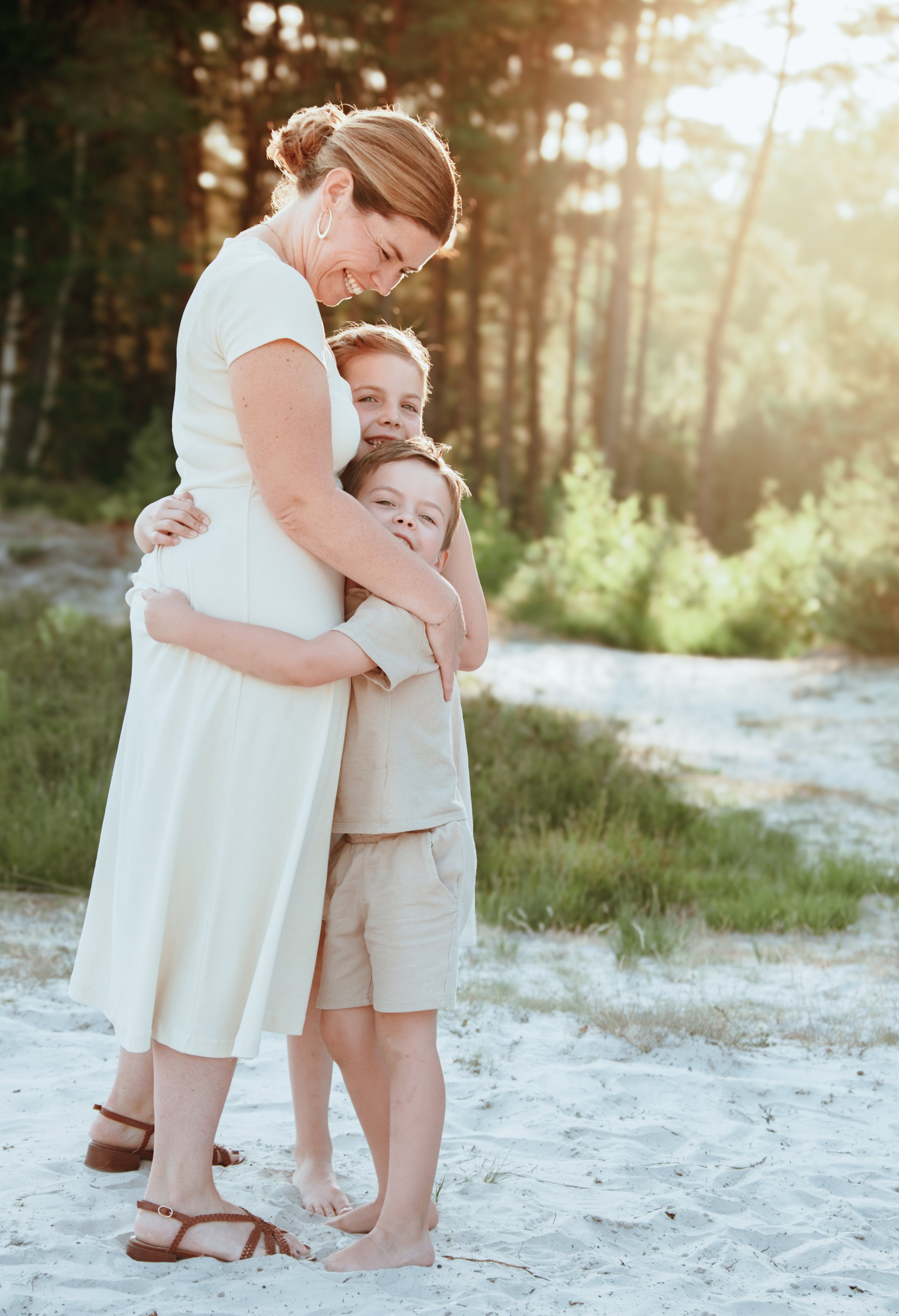 NNikolPeckaPhotography-family-goldenhourshoot -41.jpg