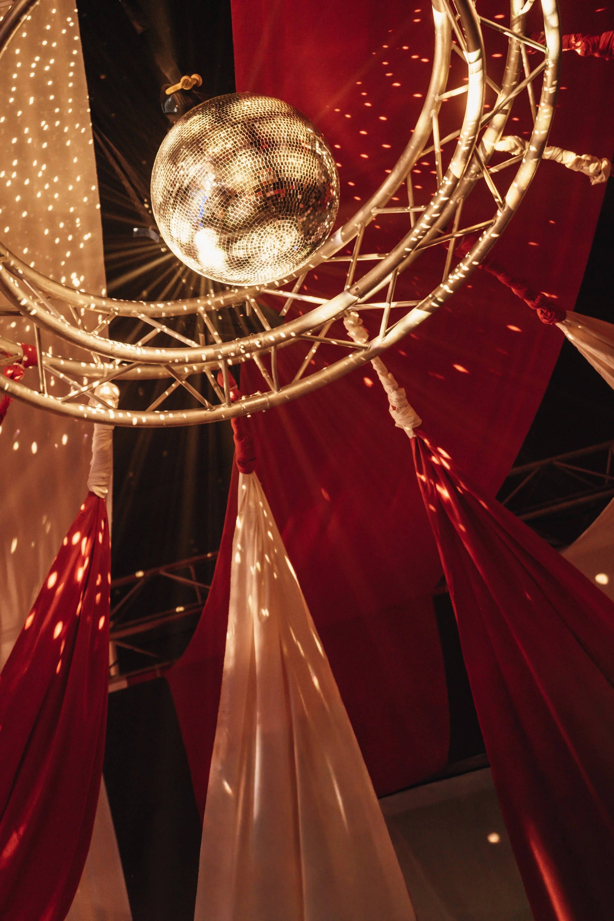 5-NikolPeckaPhotography-Carnaval900.jpg