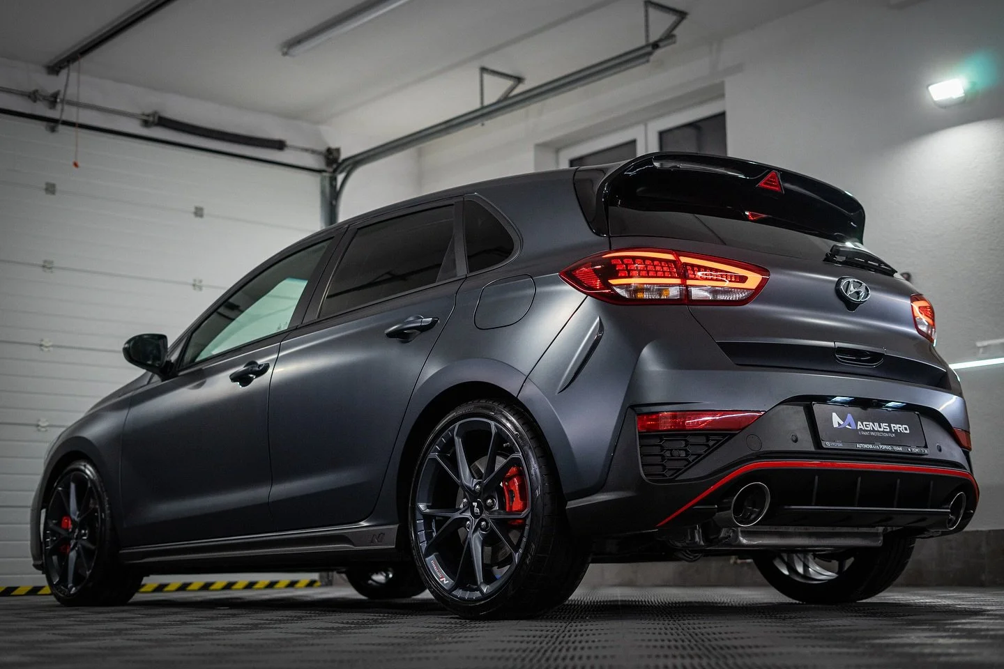 Hyundai i30 N po aplikácii Magnus PRO fólie