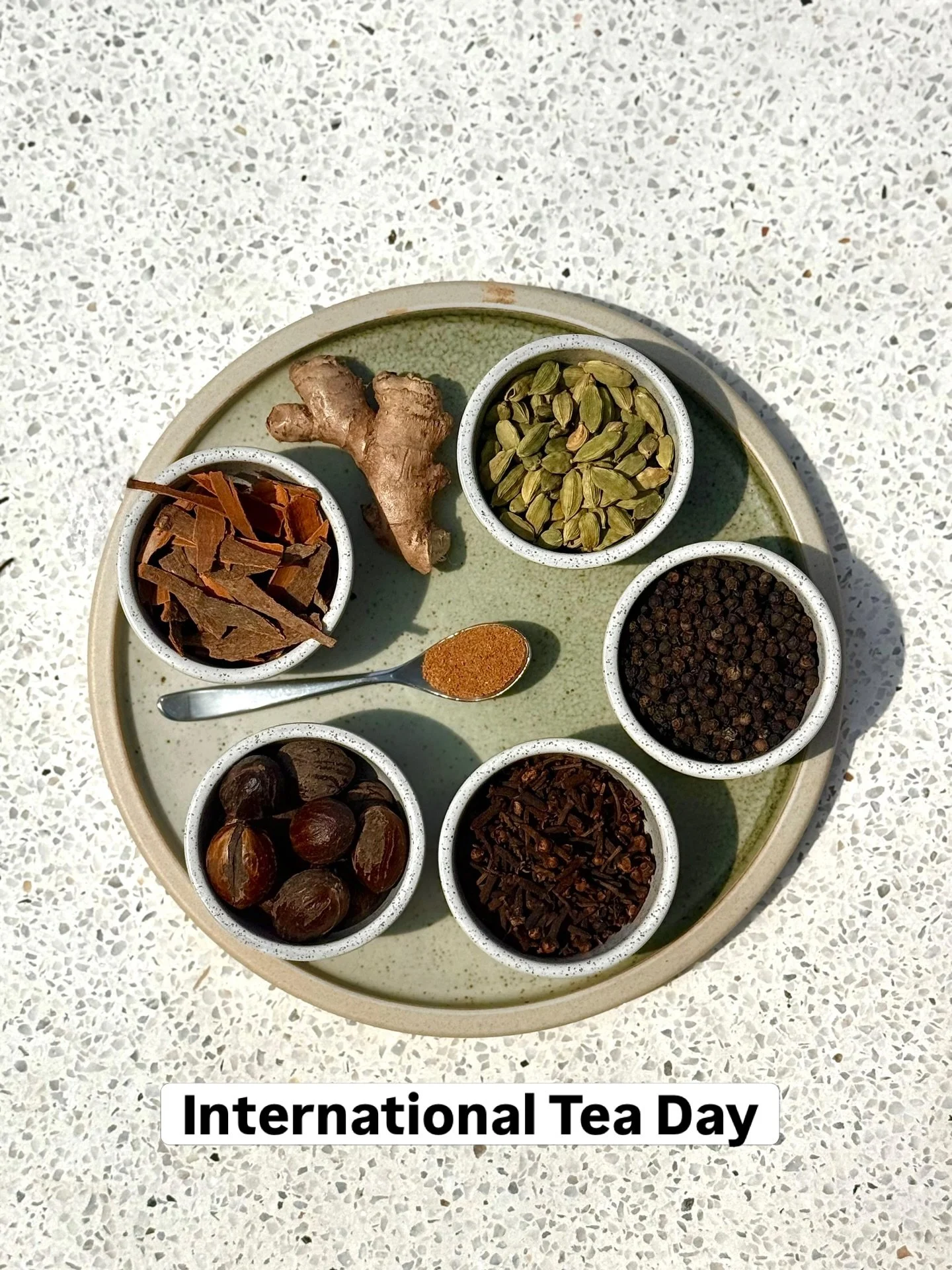 Whether it&rsquo;s tea you&rsquo;re having or coffee, or simply milk, spices add warmth, flavour and happiness to each cup - and to your body! 

Celebrating all the spices and brews 🫶