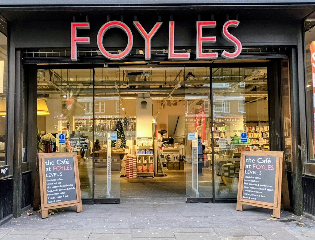 Foyles Cafe, Charing Cross