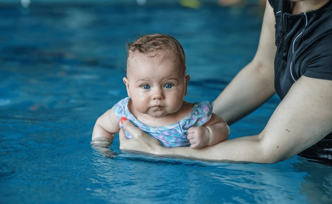 The Benefits of Gentle Baby Swimming Programs
