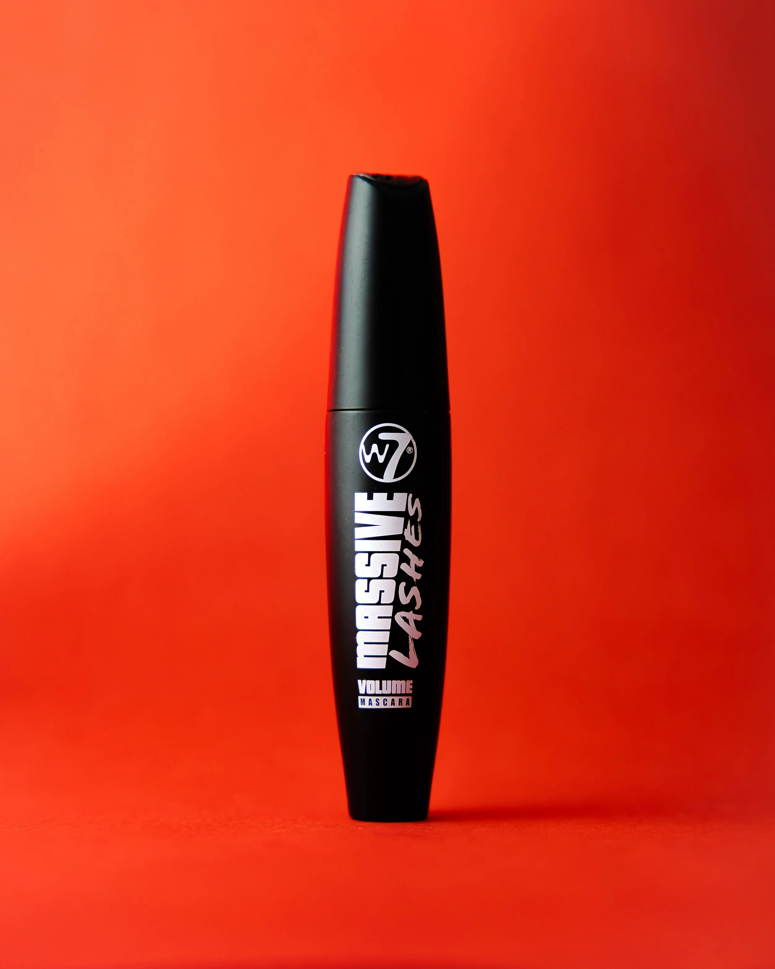Mascara-W7-cosmetique-photo-produit-paris