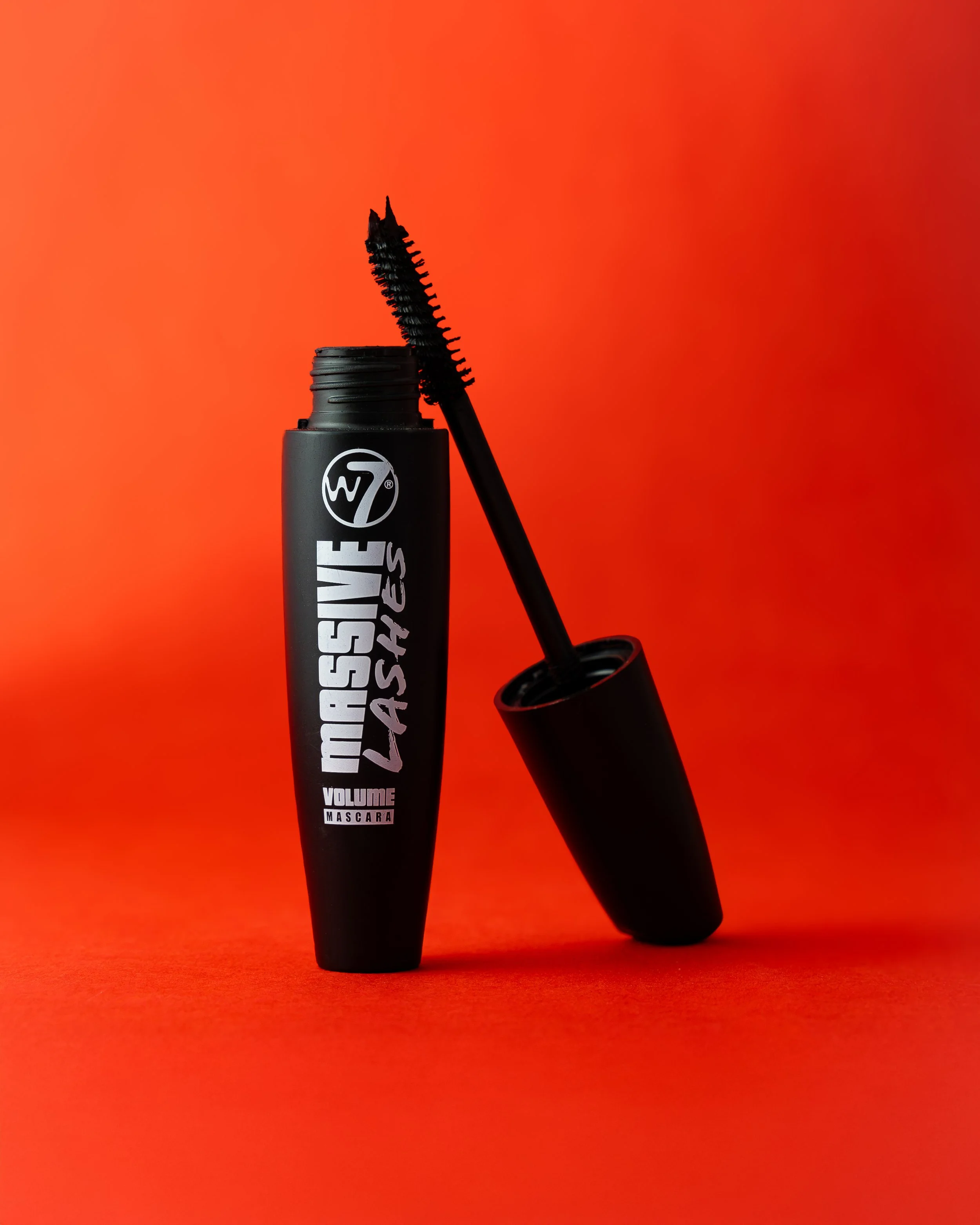 Mascara-W7-cosmetique-photo-produit-paris
