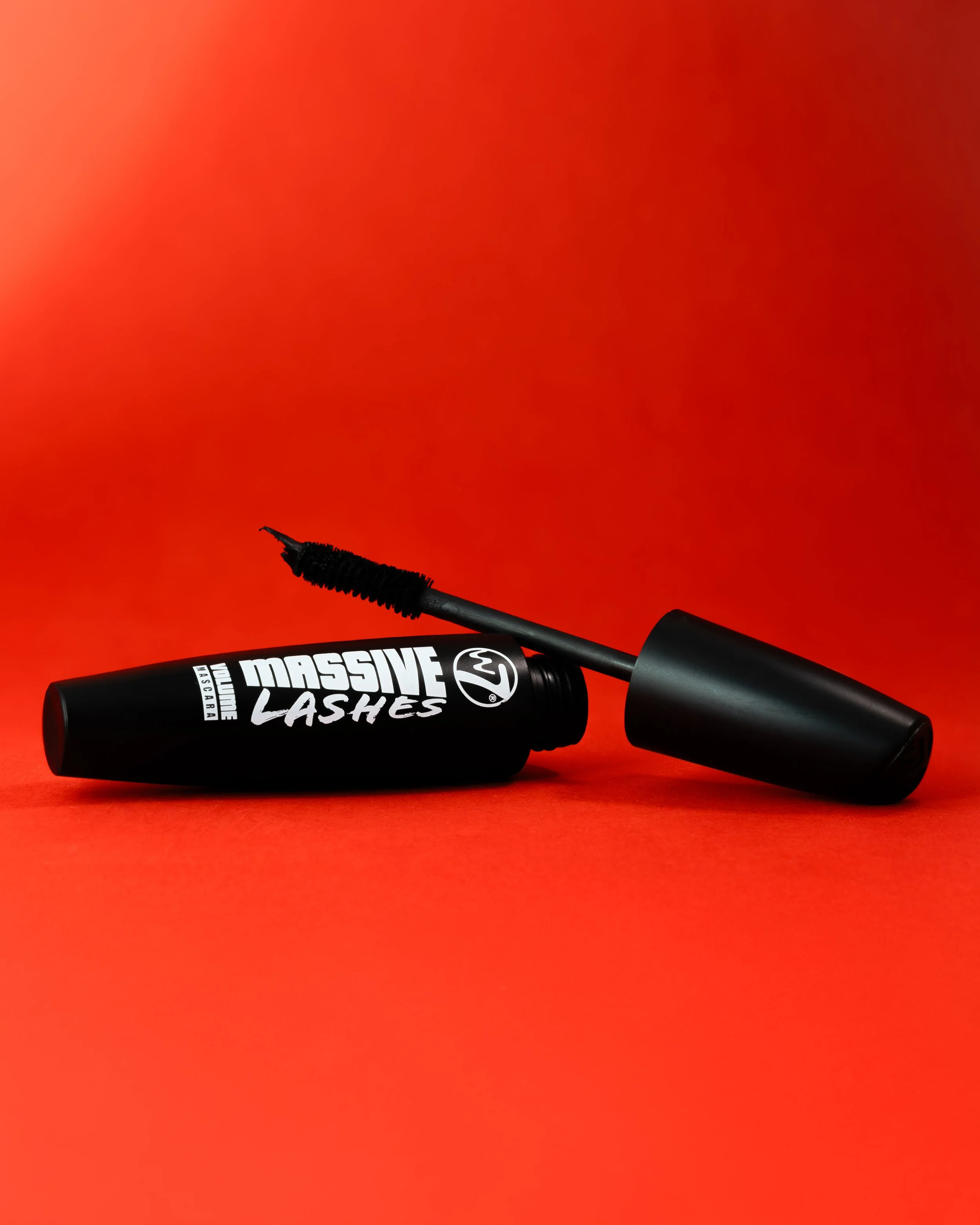 Mascara-W7-cosmetique-photo-produit-paris