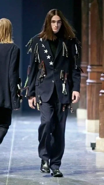 Yohji+FW06+2.jpg